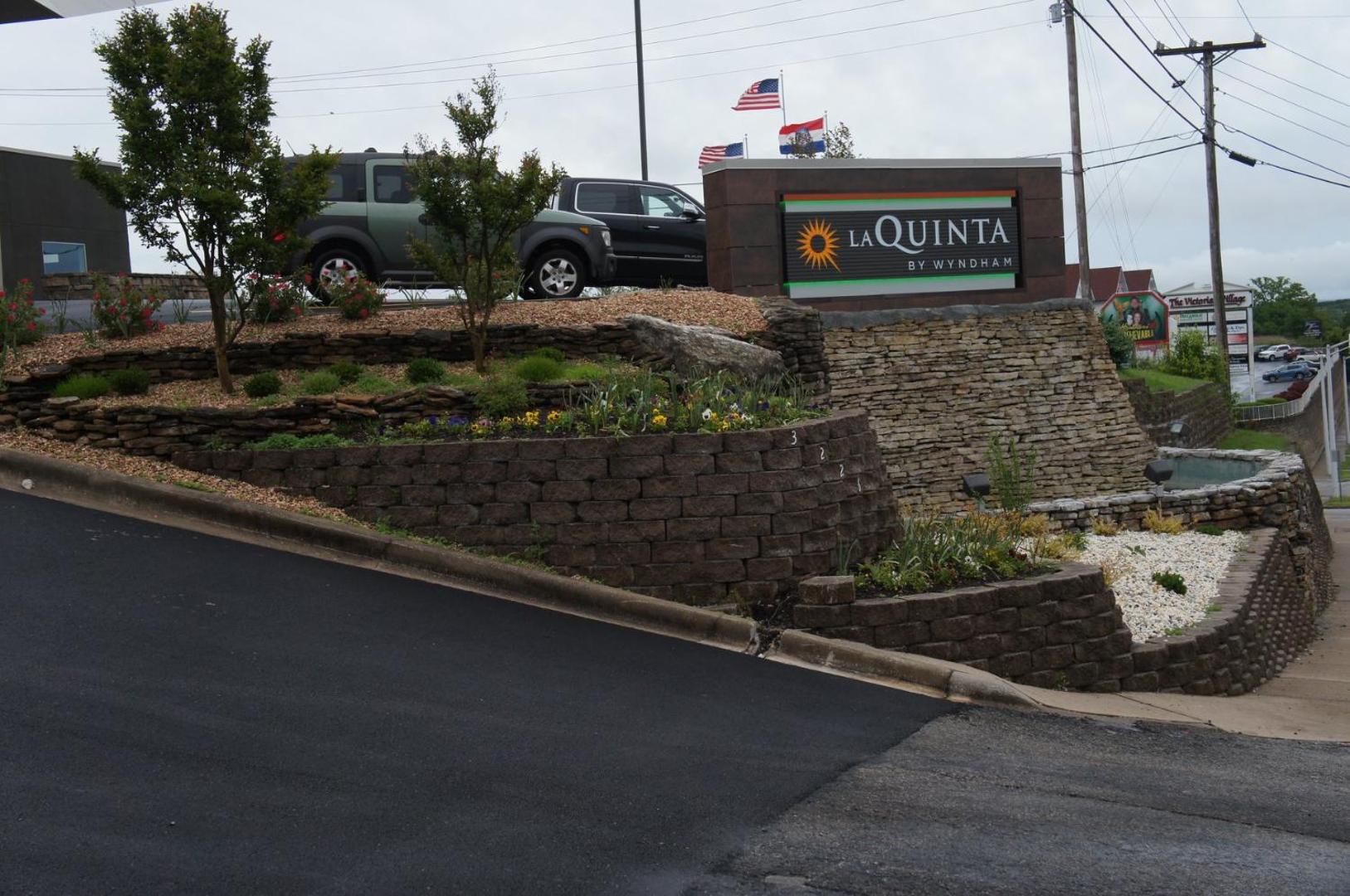 La Quinta Inn & Suites by Wyndham Branson La Quinta Inn & Suites by Wyndham Branson