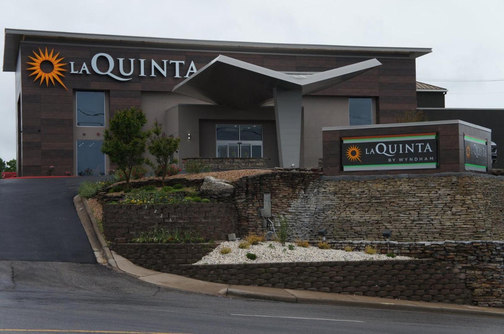 La Quinta Inn & Suites by Wyndham Branson La Quinta Inn & Suites by Wyndham Branson