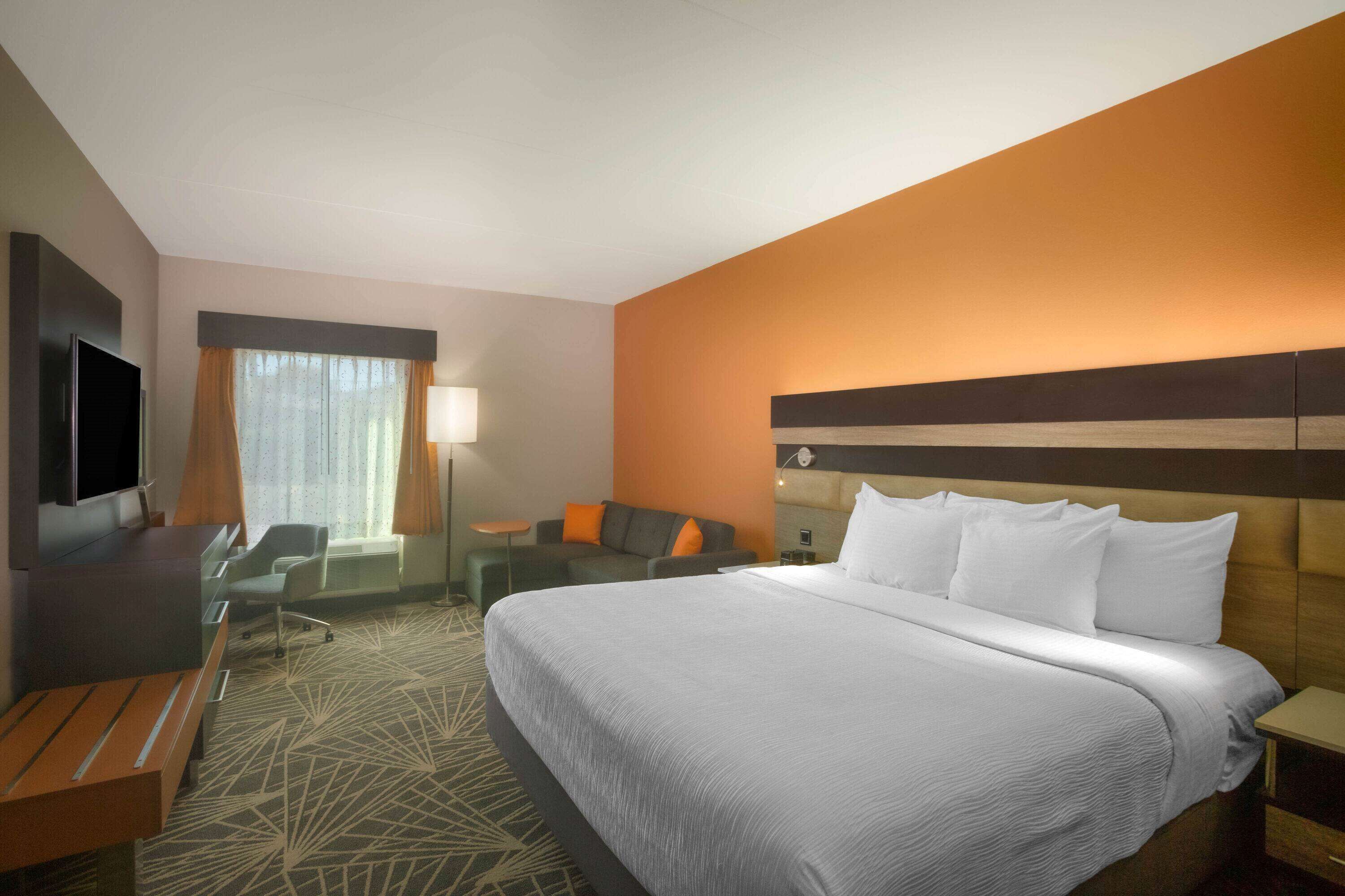 La Quinta Inn & Suites by Wyndham Branson La Quinta Inn & Suites by Wyndham Branson