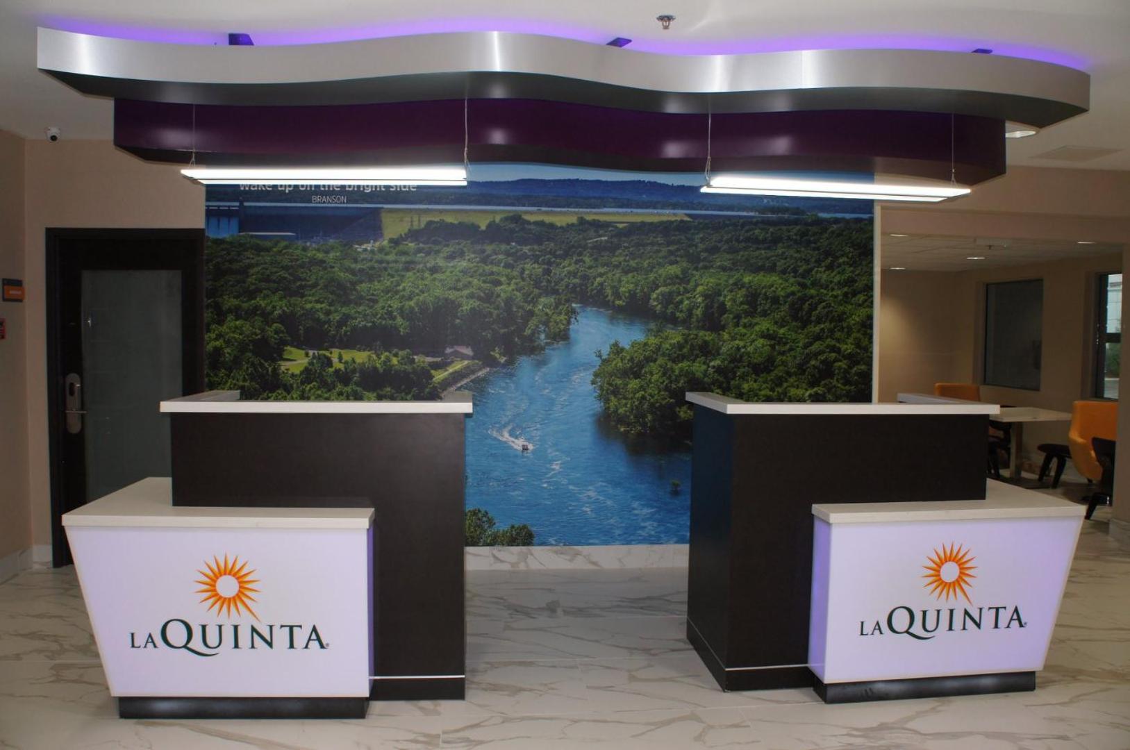 La Quinta Inn & Suites by Wyndham Branson La Quinta Inn & Suites by Wyndham Branson