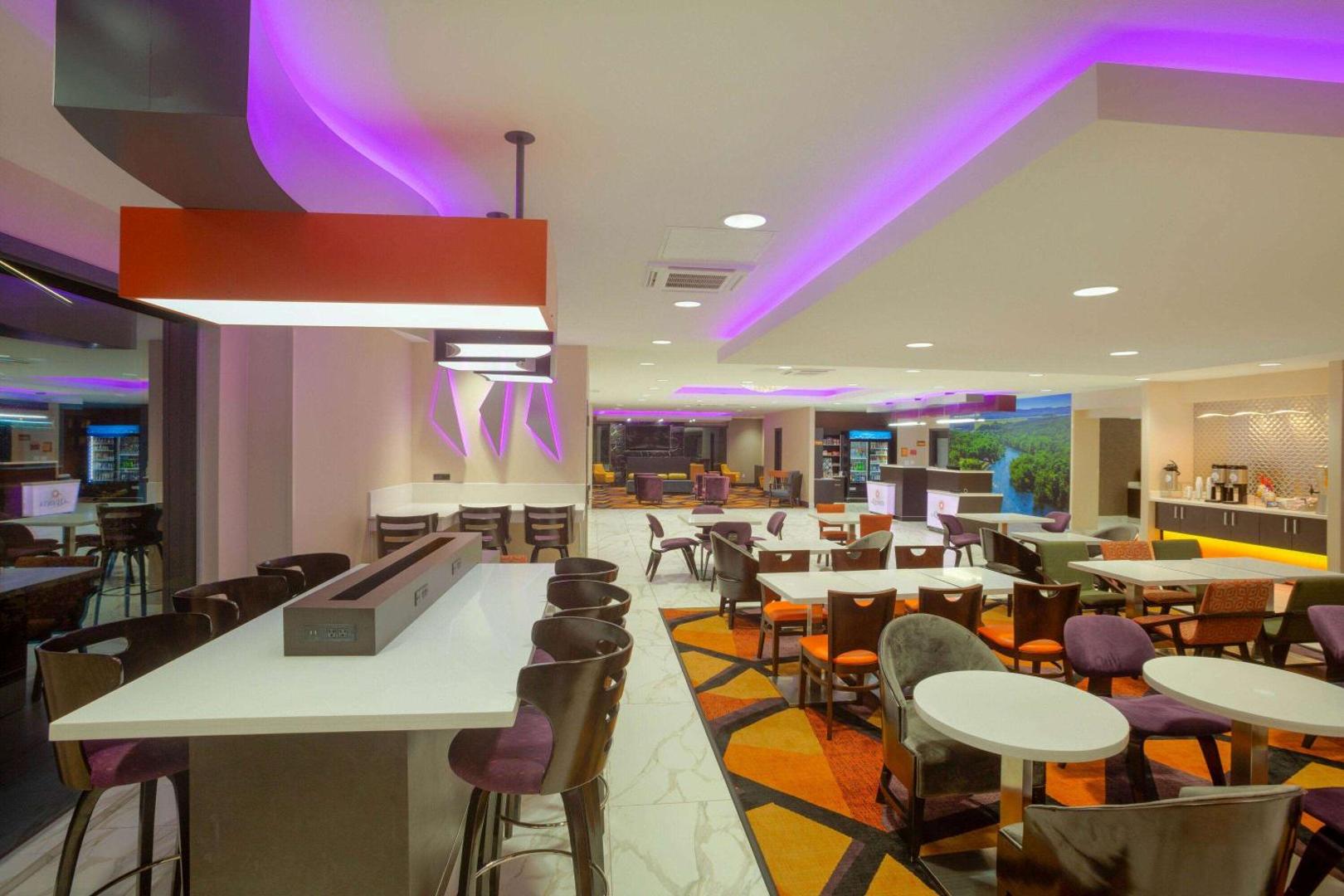 La Quinta Inn & Suites by Wyndham Branson La Quinta Inn & Suites by Wyndham Branson