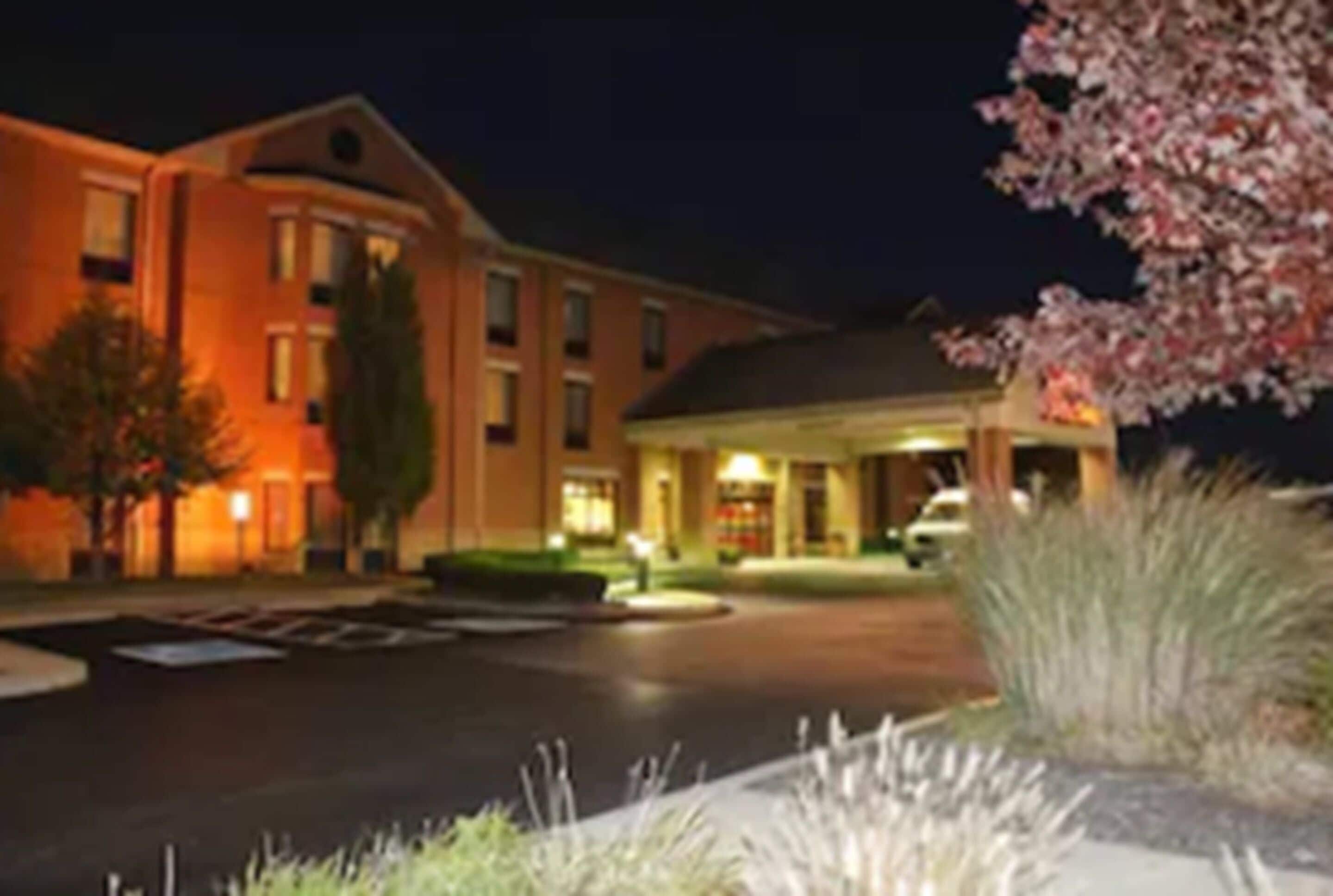 Hampton Inn & Suites St. Louis/Chesterfield Hampton Inn & Suites St. Louis/Chesterfield