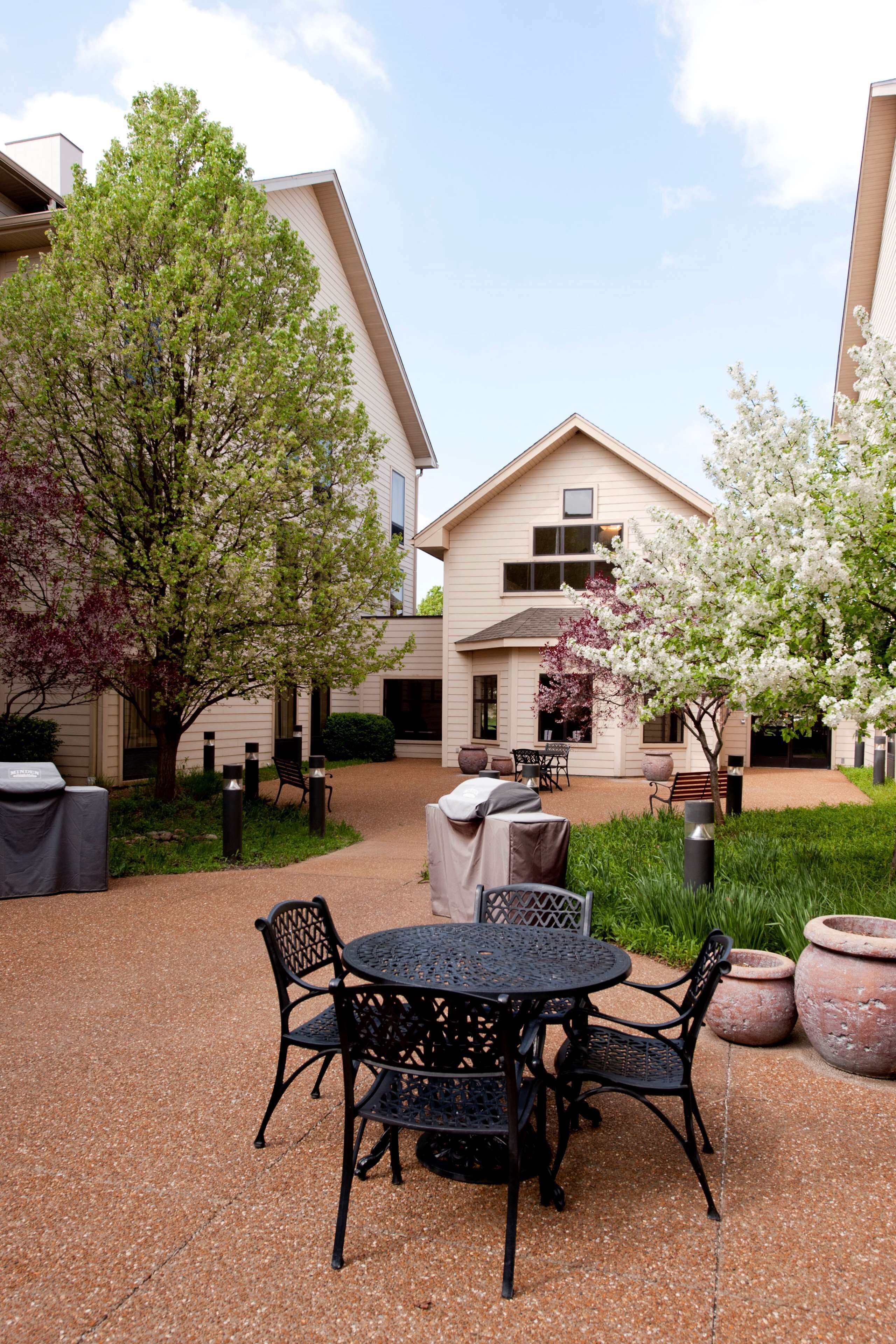 Hampton Inn & Suites St. Louis/Chesterfield Hampton Inn & Suites St. Louis/Chesterfield
