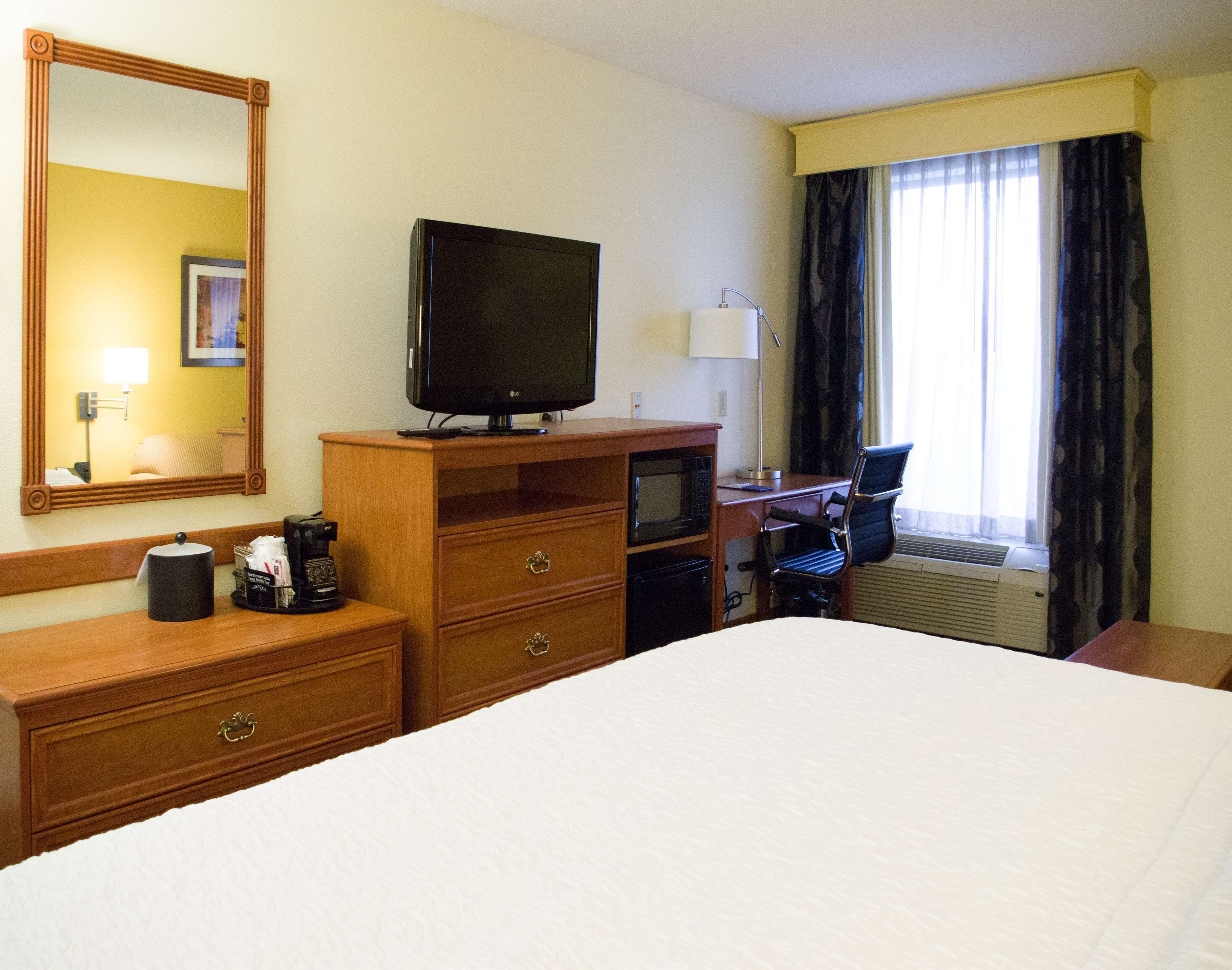 Hampton Inn & Suites St. Louis/Chesterfield Hampton Inn & Suites St. Louis/Chesterfield