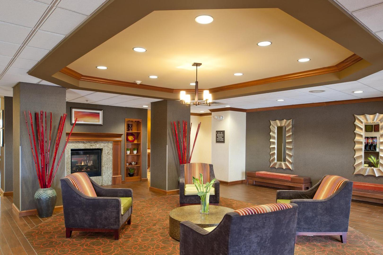 Hampton Inn & Suites St. Louis/Chesterfield Hampton Inn & Suites St. Louis/Chesterfield