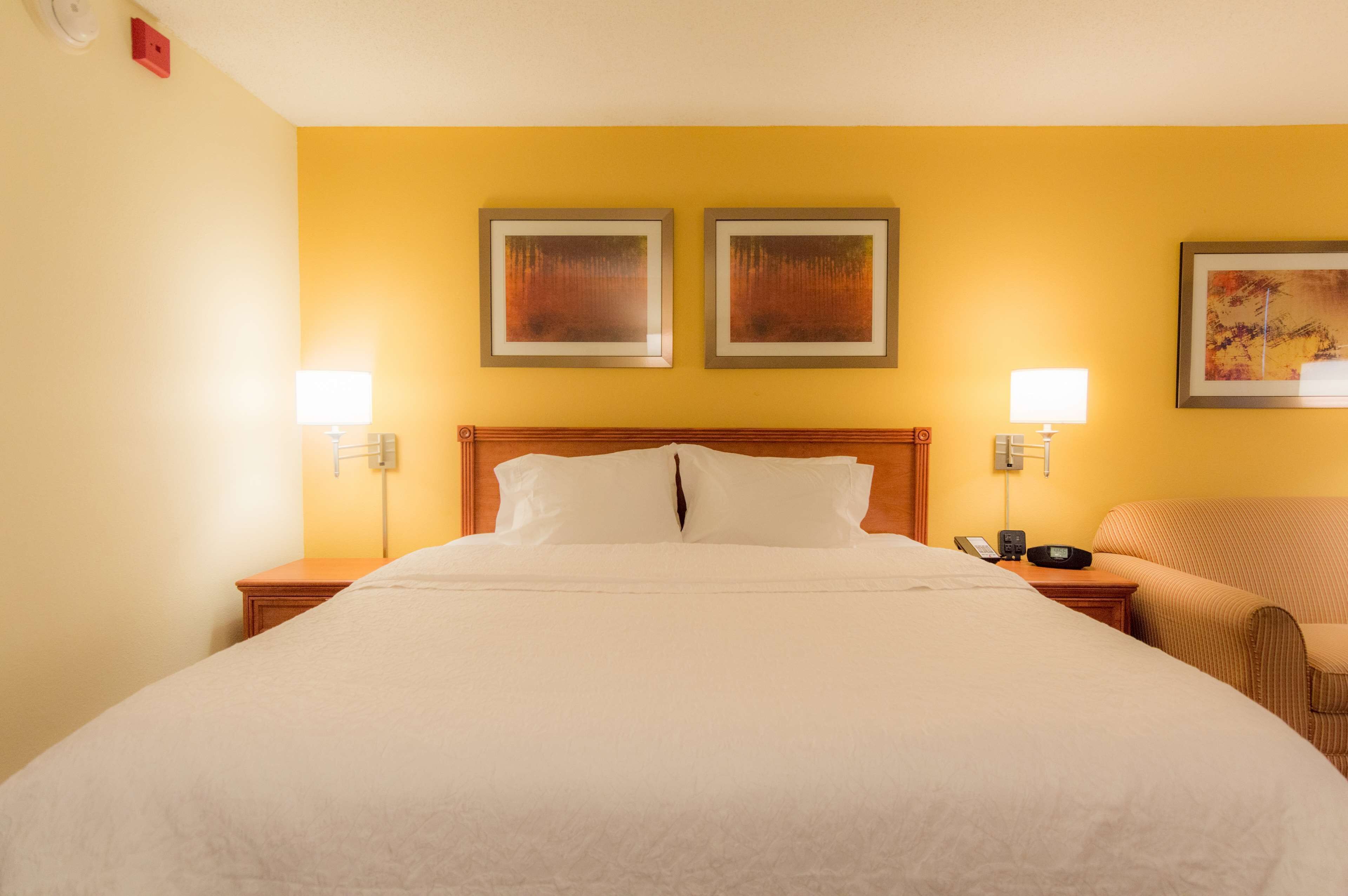Hampton Inn & Suites St. Louis/Chesterfield Hampton Inn & Suites St. Louis/Chesterfield