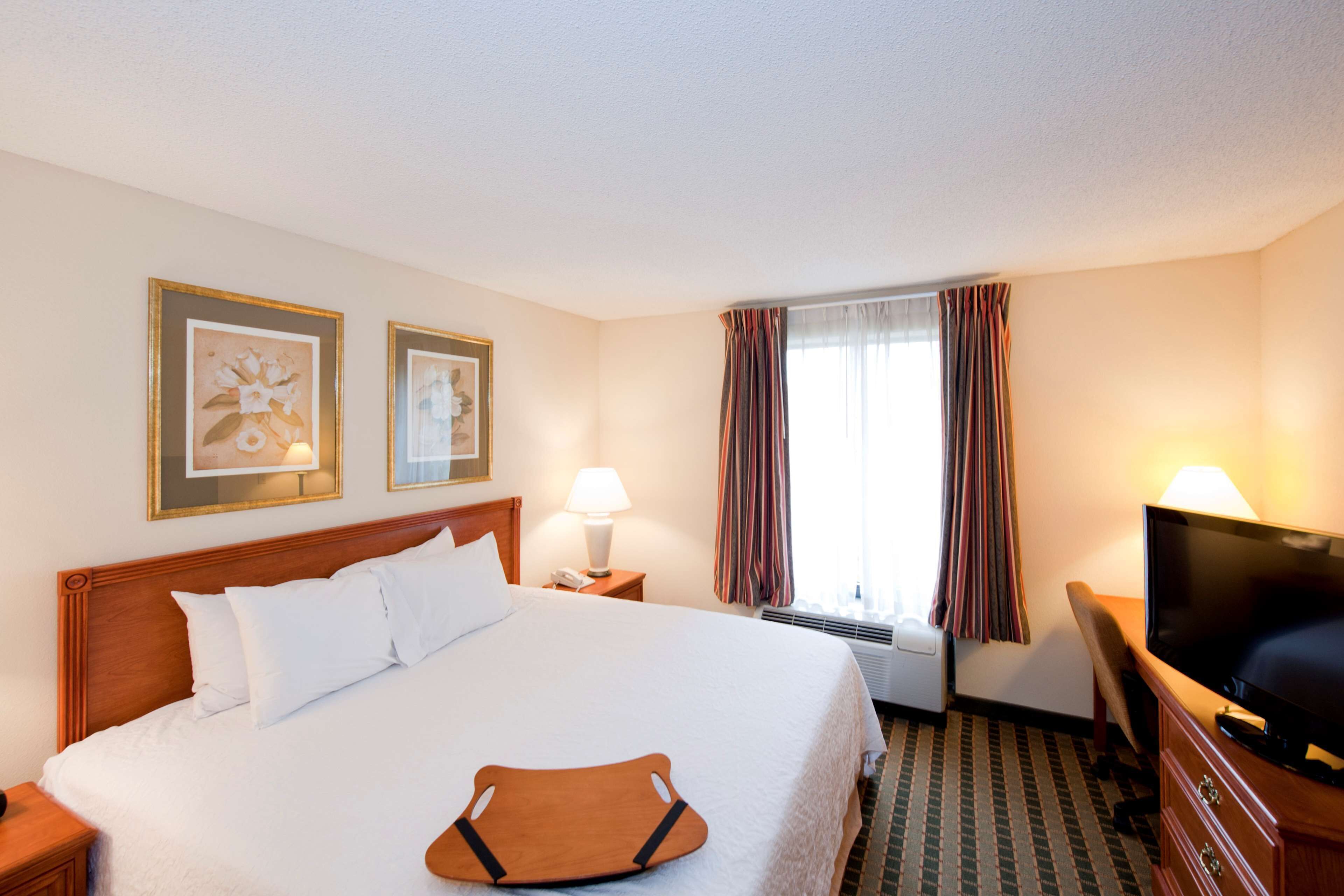 Hampton Inn & Suites St. Louis/Chesterfield Hampton Inn & Suites St. Louis/Chesterfield
