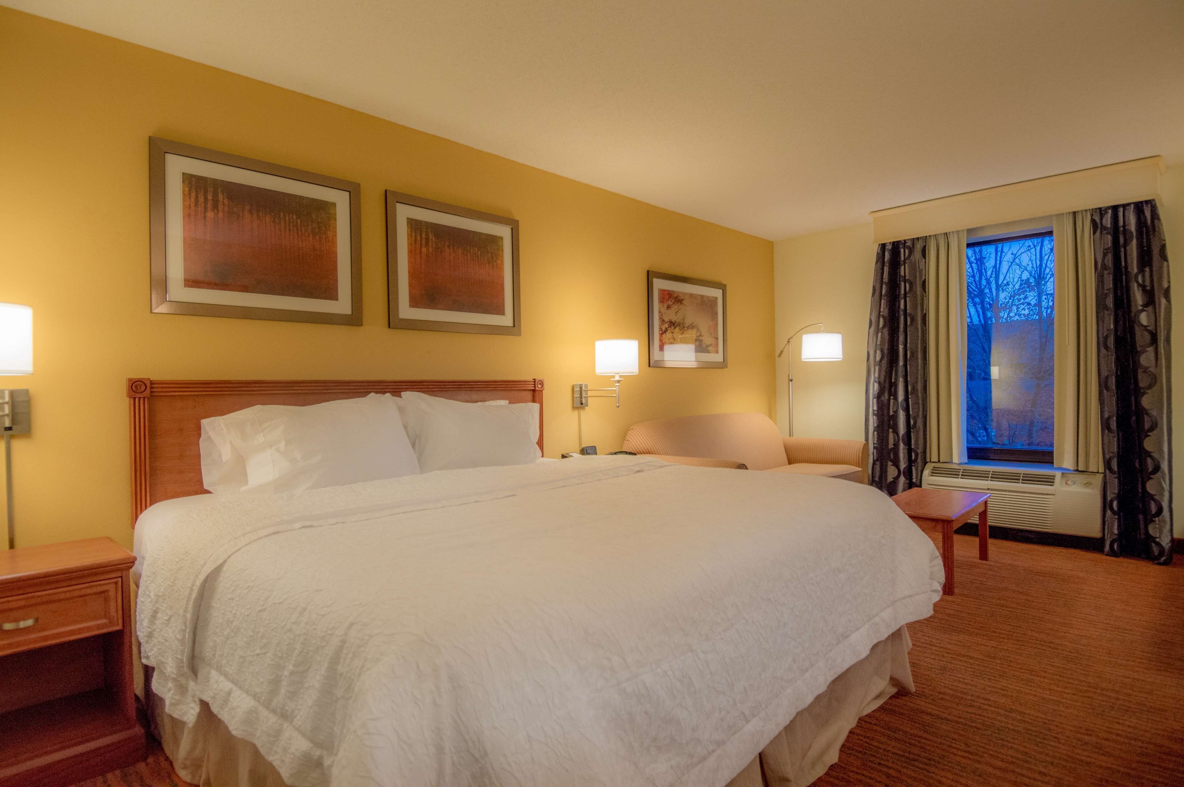 Hampton Inn & Suites St. Louis/Chesterfield Hampton Inn & Suites St. Louis/Chesterfield