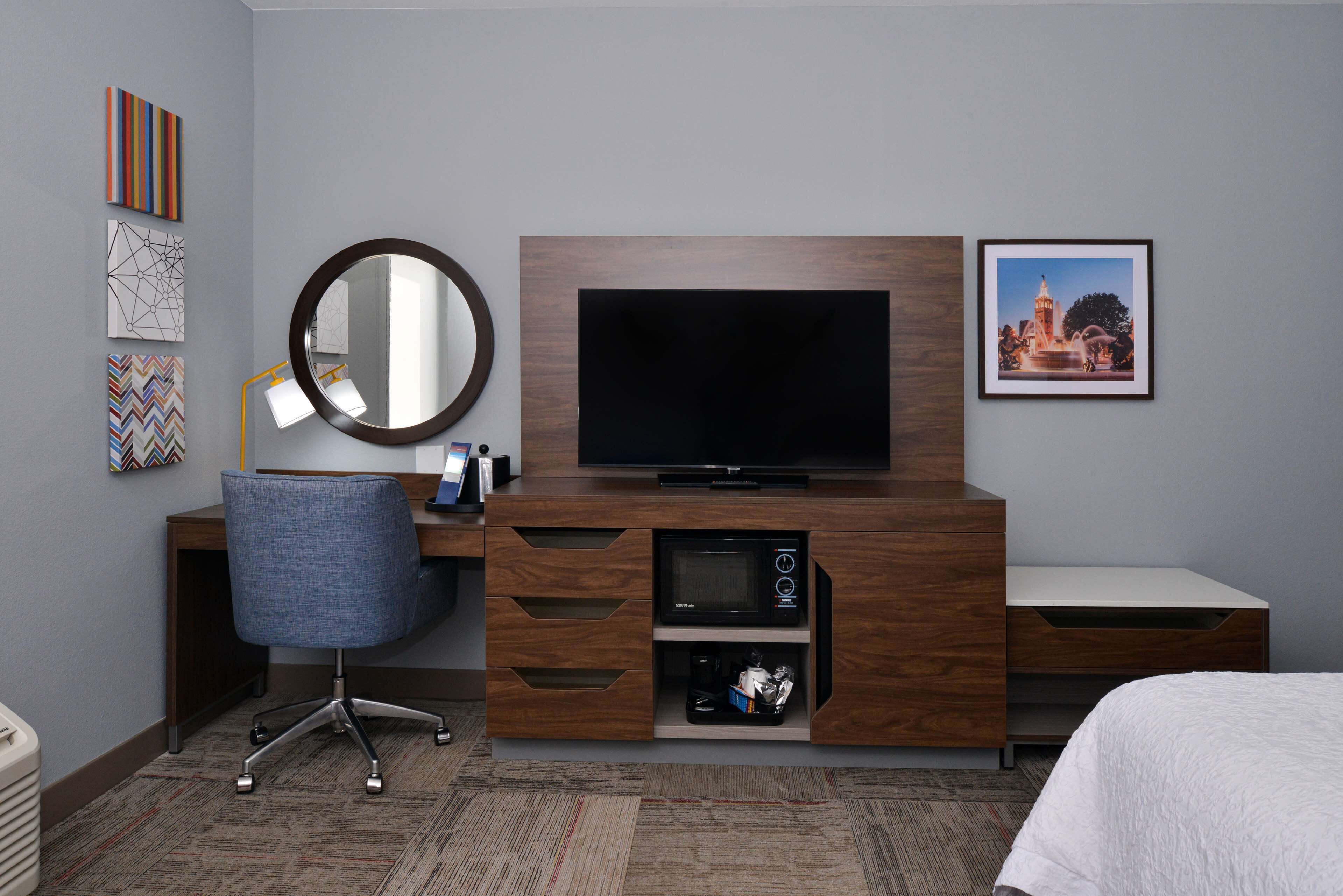 Hampton Inn Kansas City-Near Worlds of Fun Hampton Inn Kansas City-Near Worlds of Fun