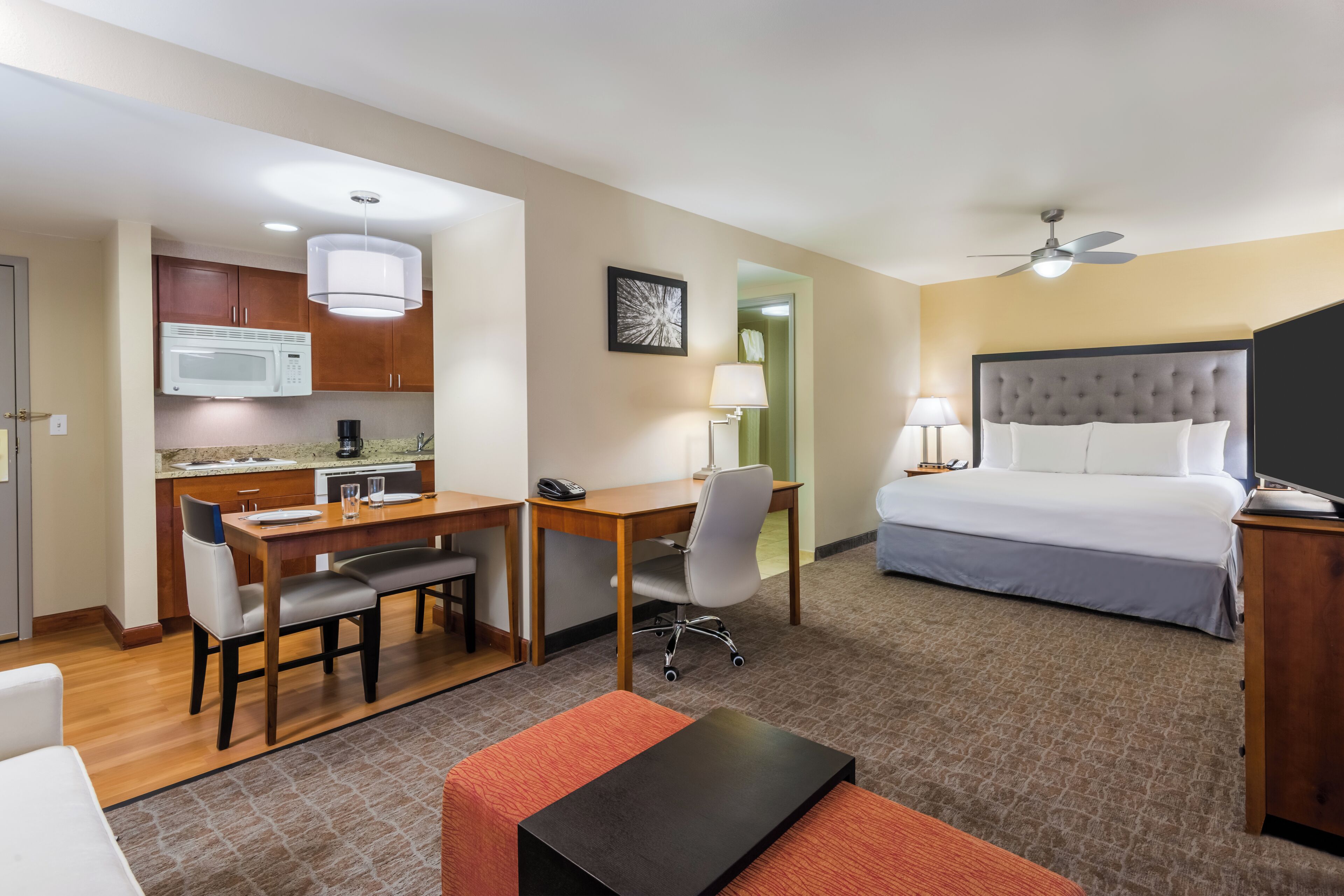 Larkspur Landing Extended Stay Suites St Louis Riverport Airport West
