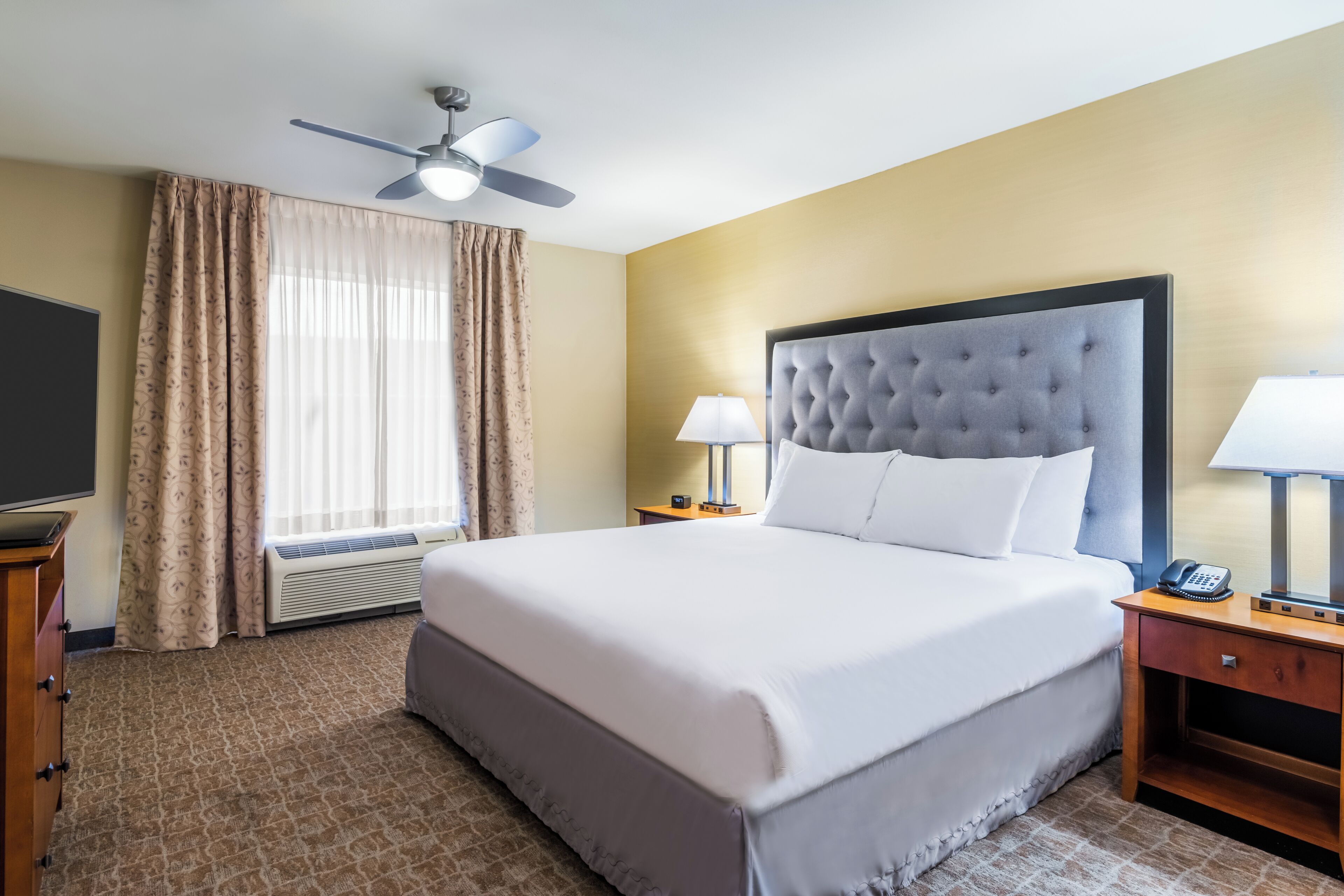 Larkspur Landing Extended Stay Suites St Louis Riverport Airport West