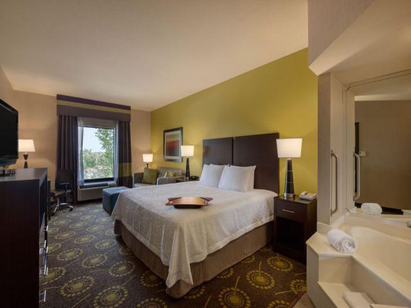 Hampton Inn St. Robert/Ft. Leonard Wood Hampton Inn St. Robert/Ft. Leonard Wood