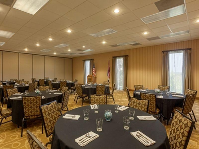Hampton Inn St. Robert/Ft. Leonard Wood Hampton Inn St. Robert/Ft. Leonard Wood