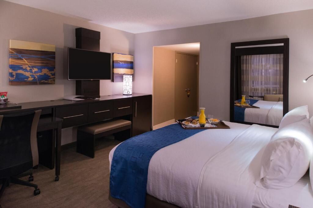 Radisson Hotel St. Louis Downtown Convention Center