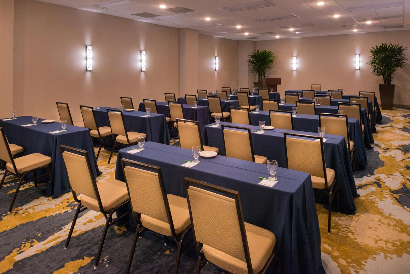 Radisson Hotel St. Louis Downtown Convention Center