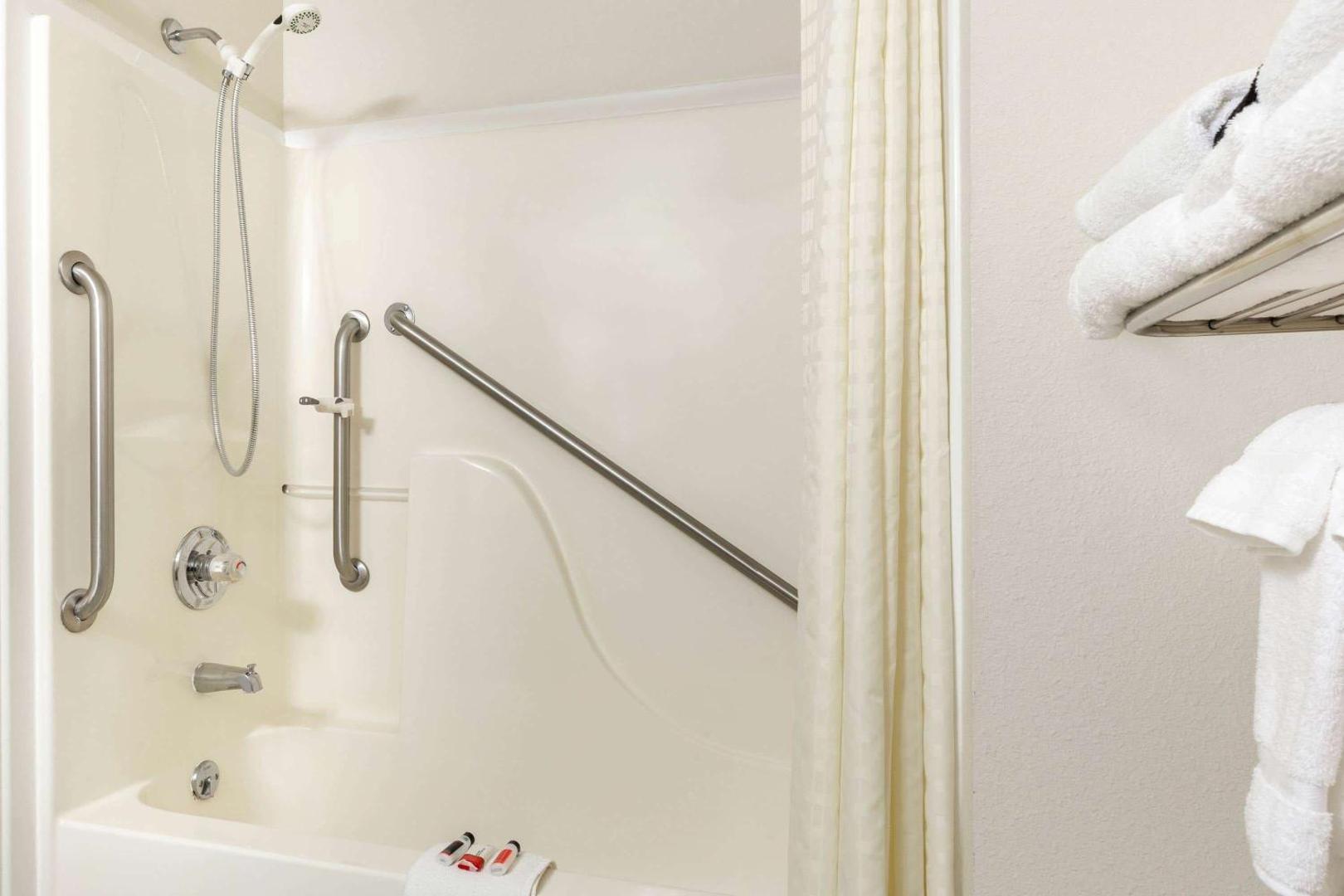 Super 8 by Wyndham Gardiner/Yellowstone Park Area Super 8 by Wyndham Gardiner/Yellowstone Park Area