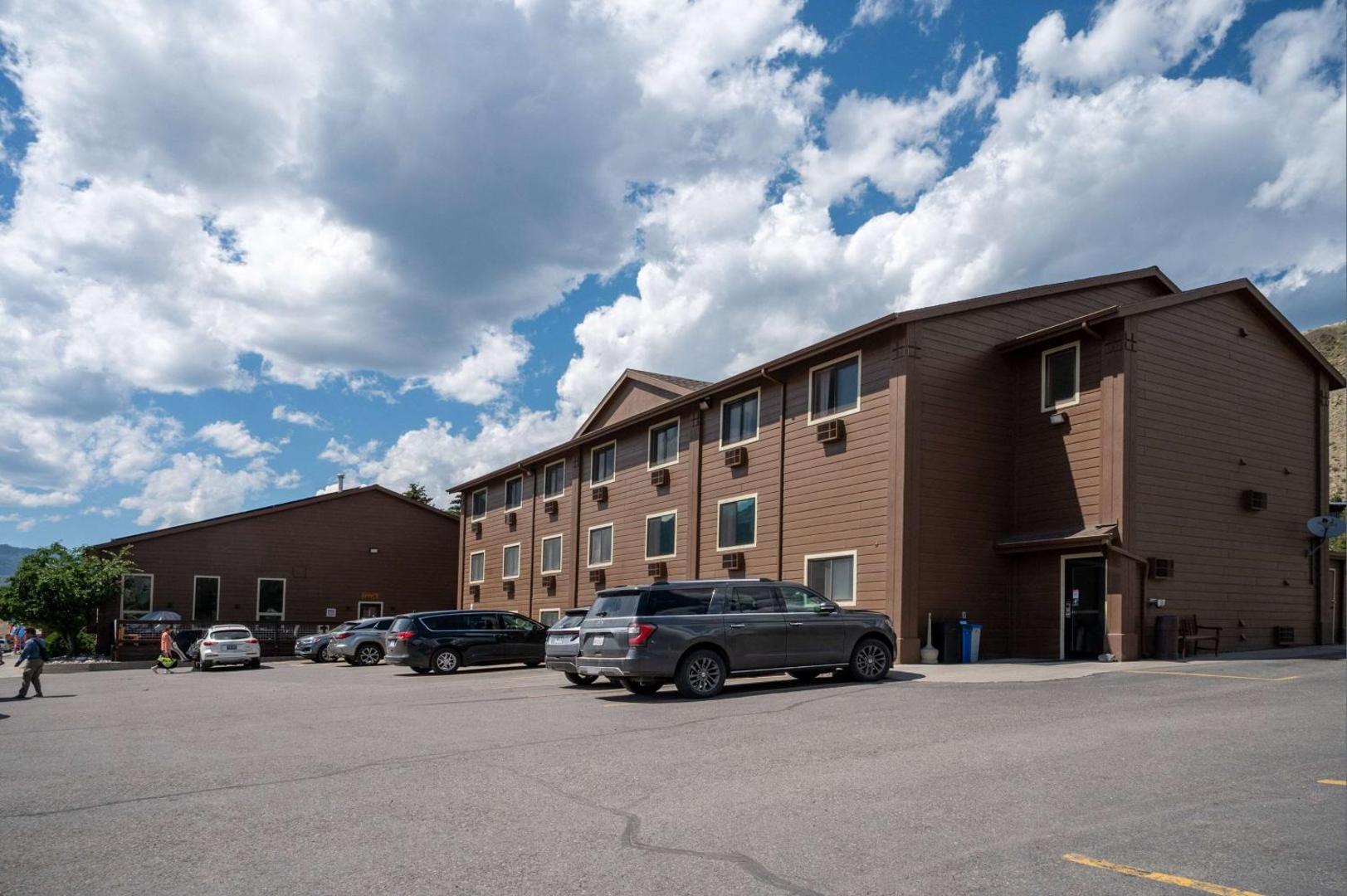 Super 8 by Wyndham Gardiner/Yellowstone Park Area Super 8 by Wyndham Gardiner/Yellowstone Park Area