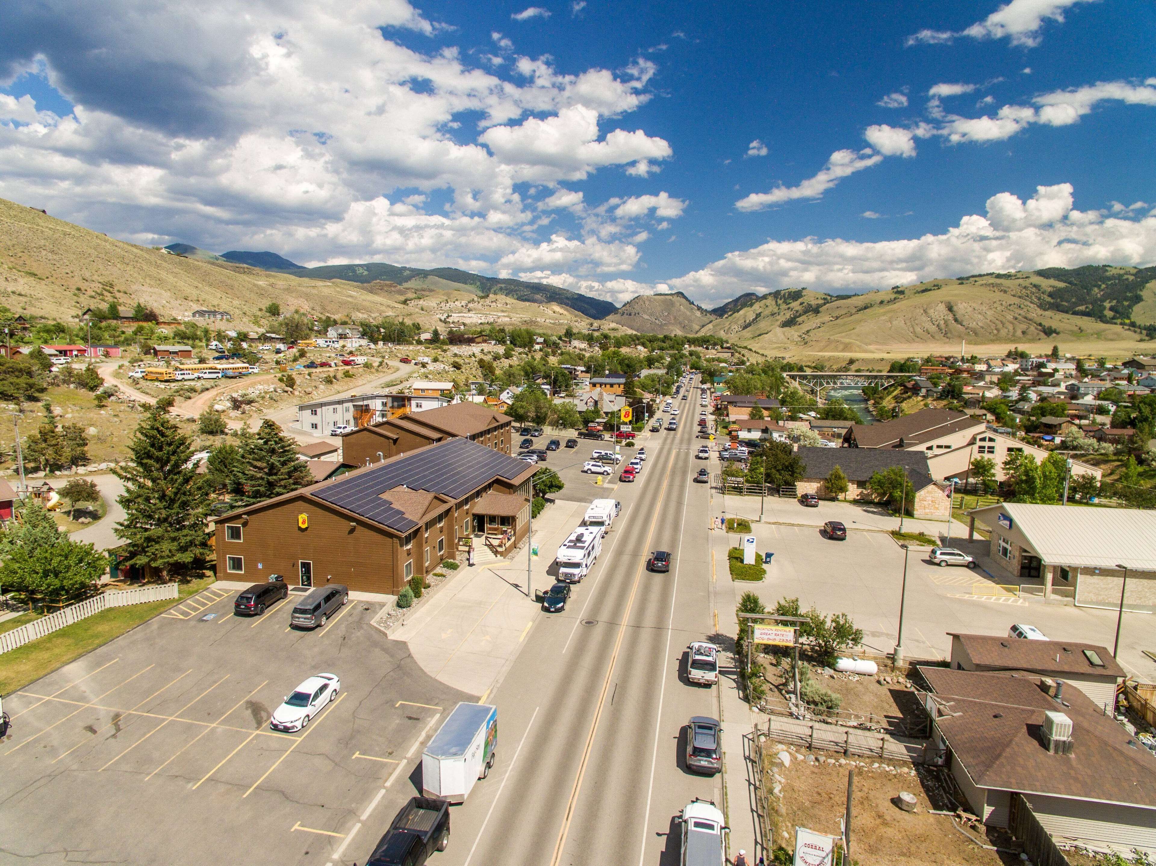 Super 8 by Wyndham Gardiner/Yellowstone Park Area Super 8 by Wyndham Gardiner/Yellowstone Park Area