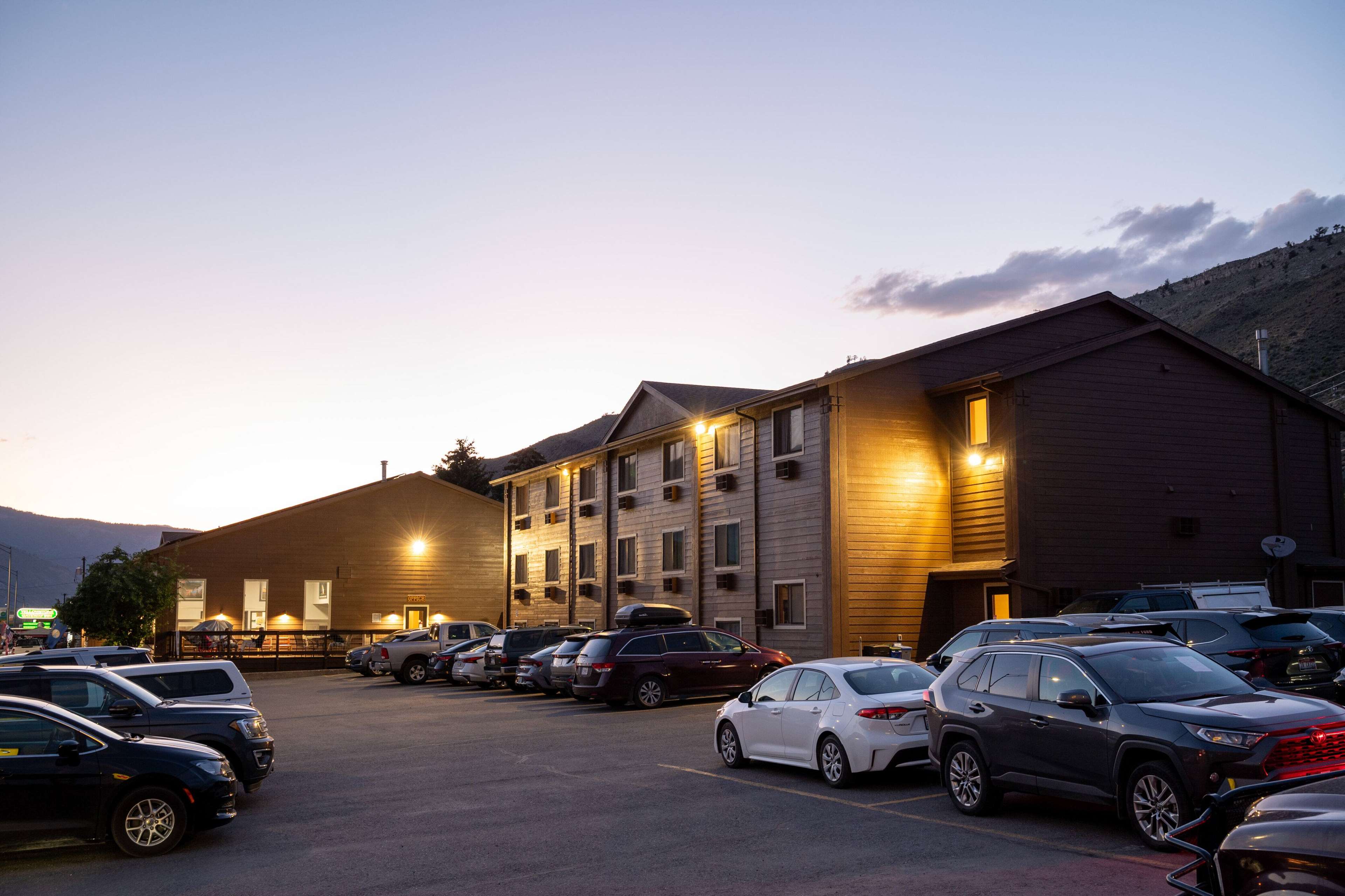 Super 8 by Wyndham Gardiner/Yellowstone Park Area Super 8 by Wyndham Gardiner/Yellowstone Park Area