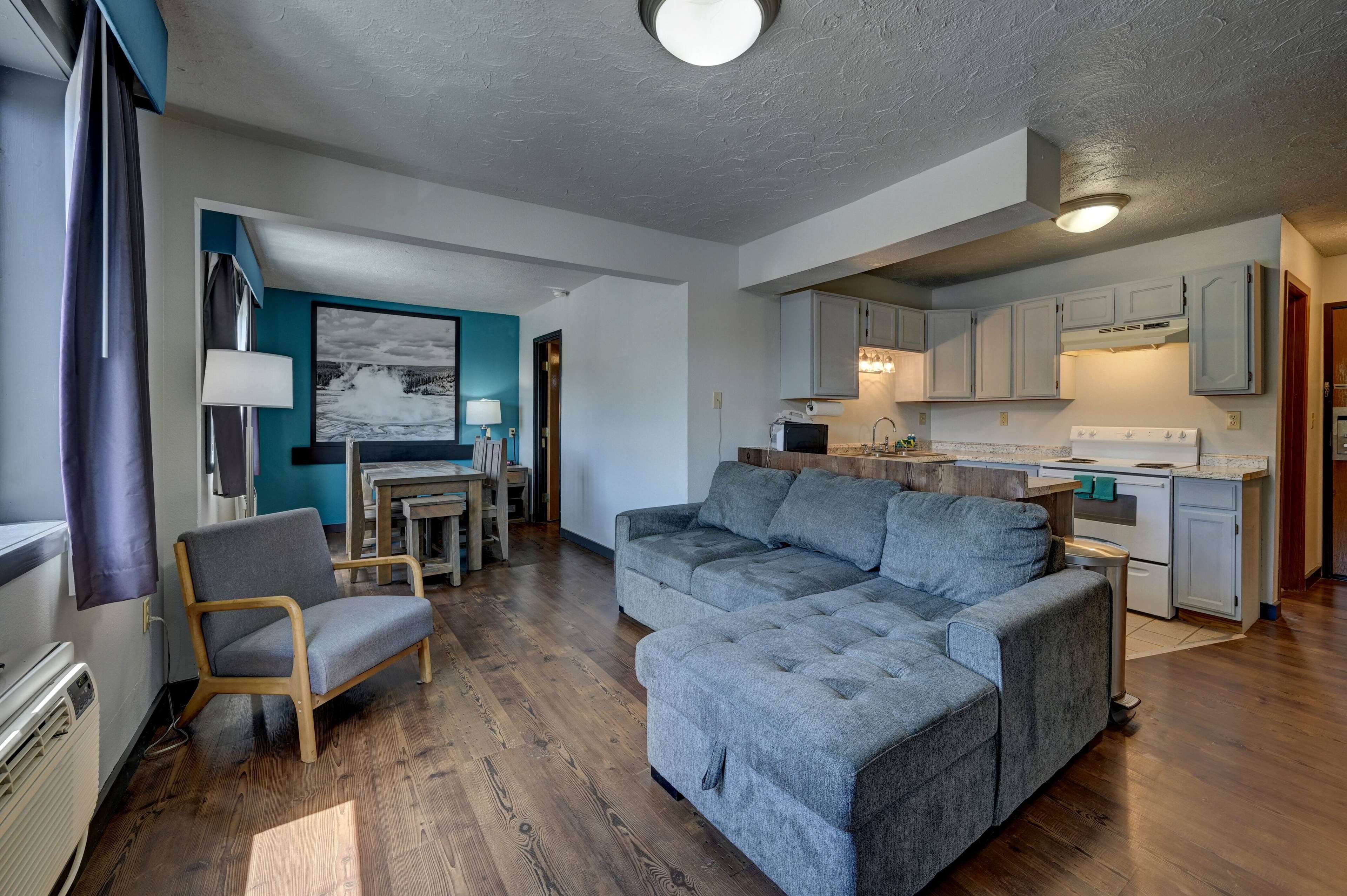 Super 8 by Wyndham Gardiner/Yellowstone Park Area Super 8 by Wyndham Gardiner/Yellowstone Park Area