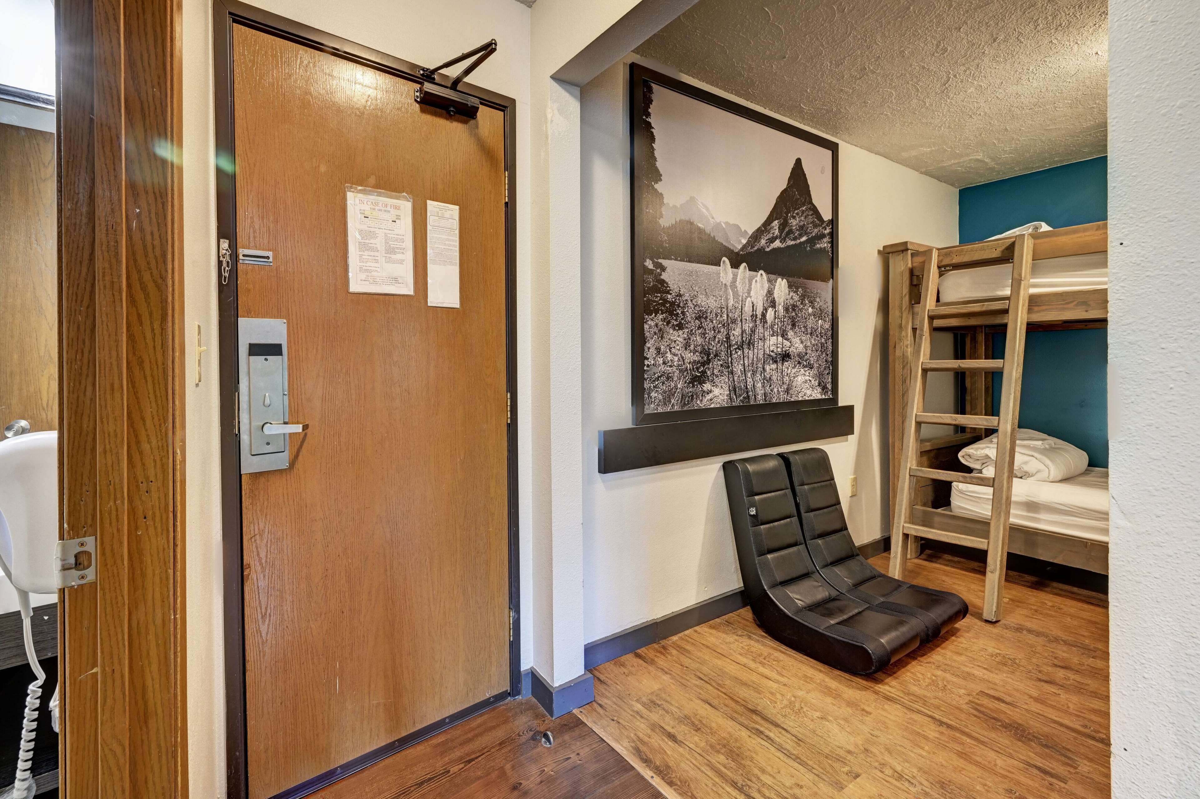 Super 8 by Wyndham Gardiner/Yellowstone Park Area Super 8 by Wyndham Gardiner/Yellowstone Park Area