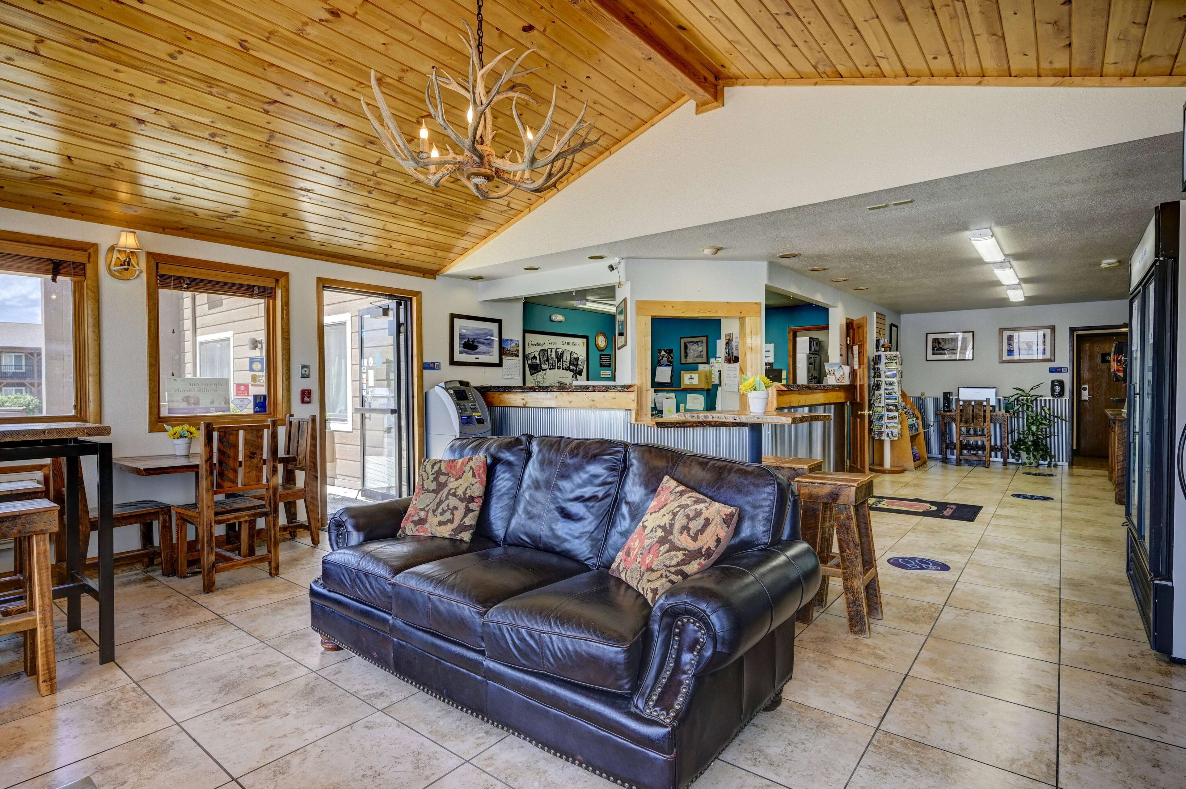 Super 8 by Wyndham Gardiner/Yellowstone Park Area Super 8 by Wyndham Gardiner/Yellowstone Park Area