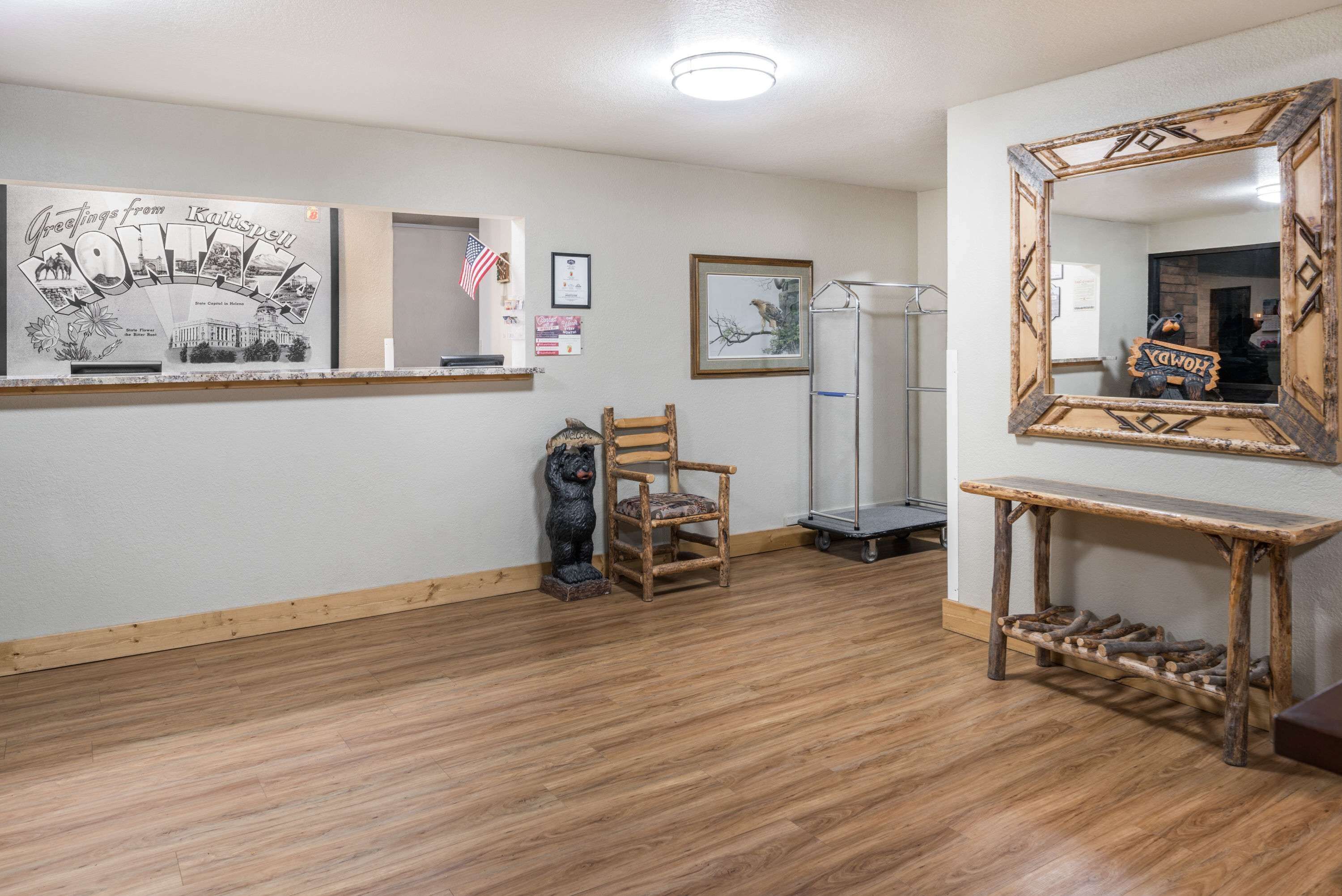 Super 8 by Wyndham Kalispell Glacier National Park Super 8 by Wyndham Kalispell Glacier National Park