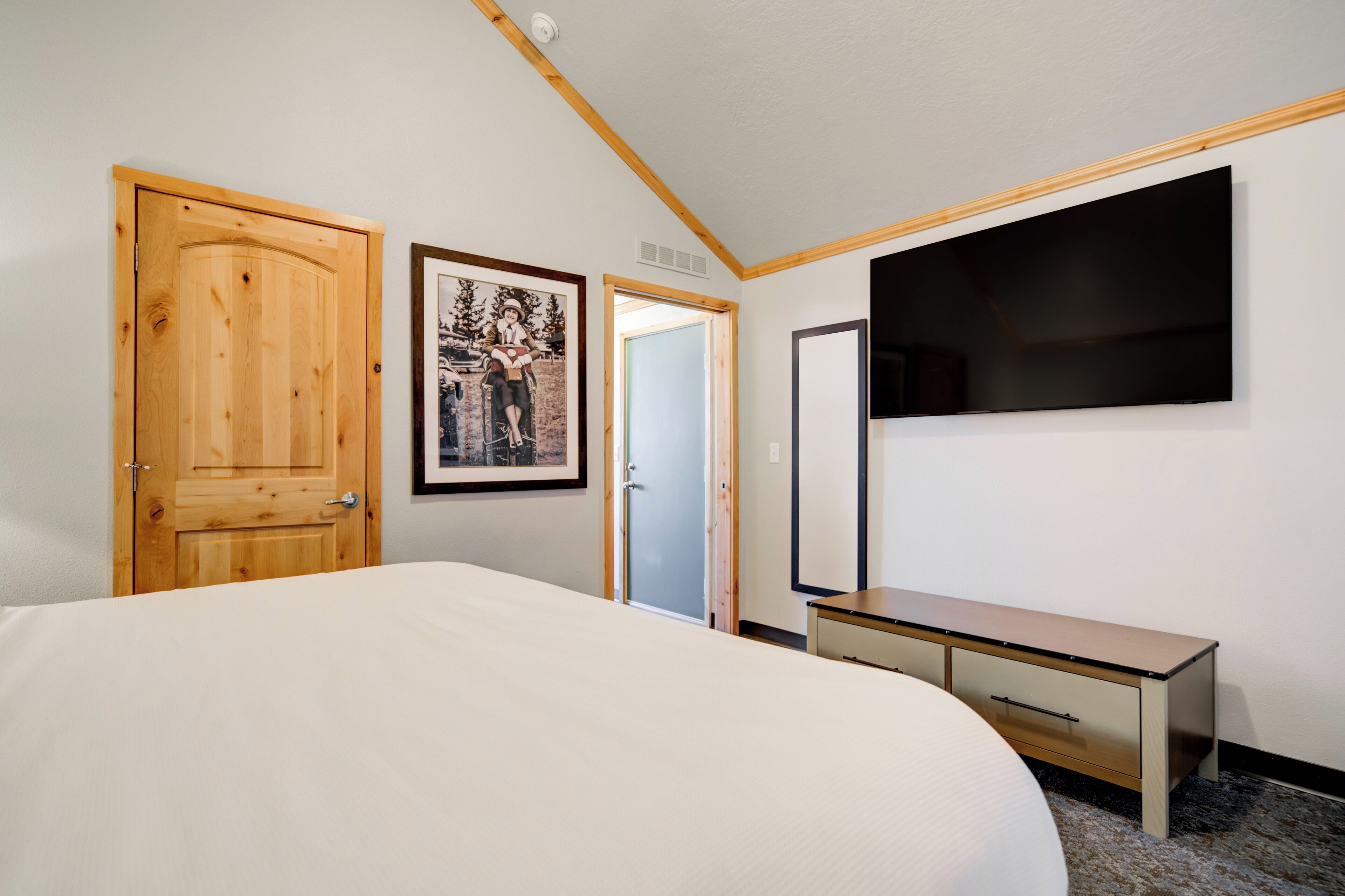 Explorer Cabins at Yellowstone Explorer Cabins at Yellowstone