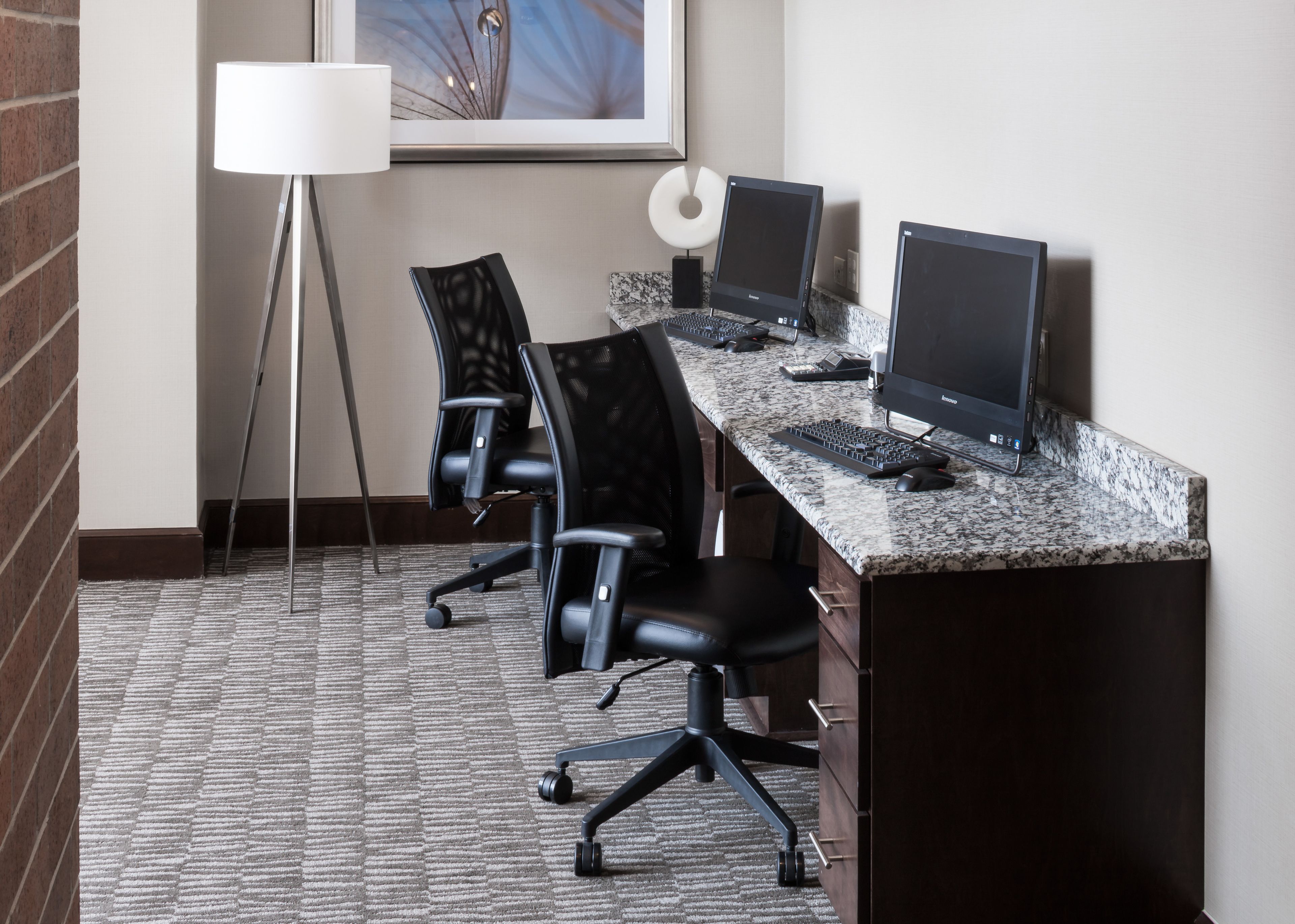 Hampton Inn & Suites Omaha-Downtown Hampton Inn & Suites Omaha-Downtown