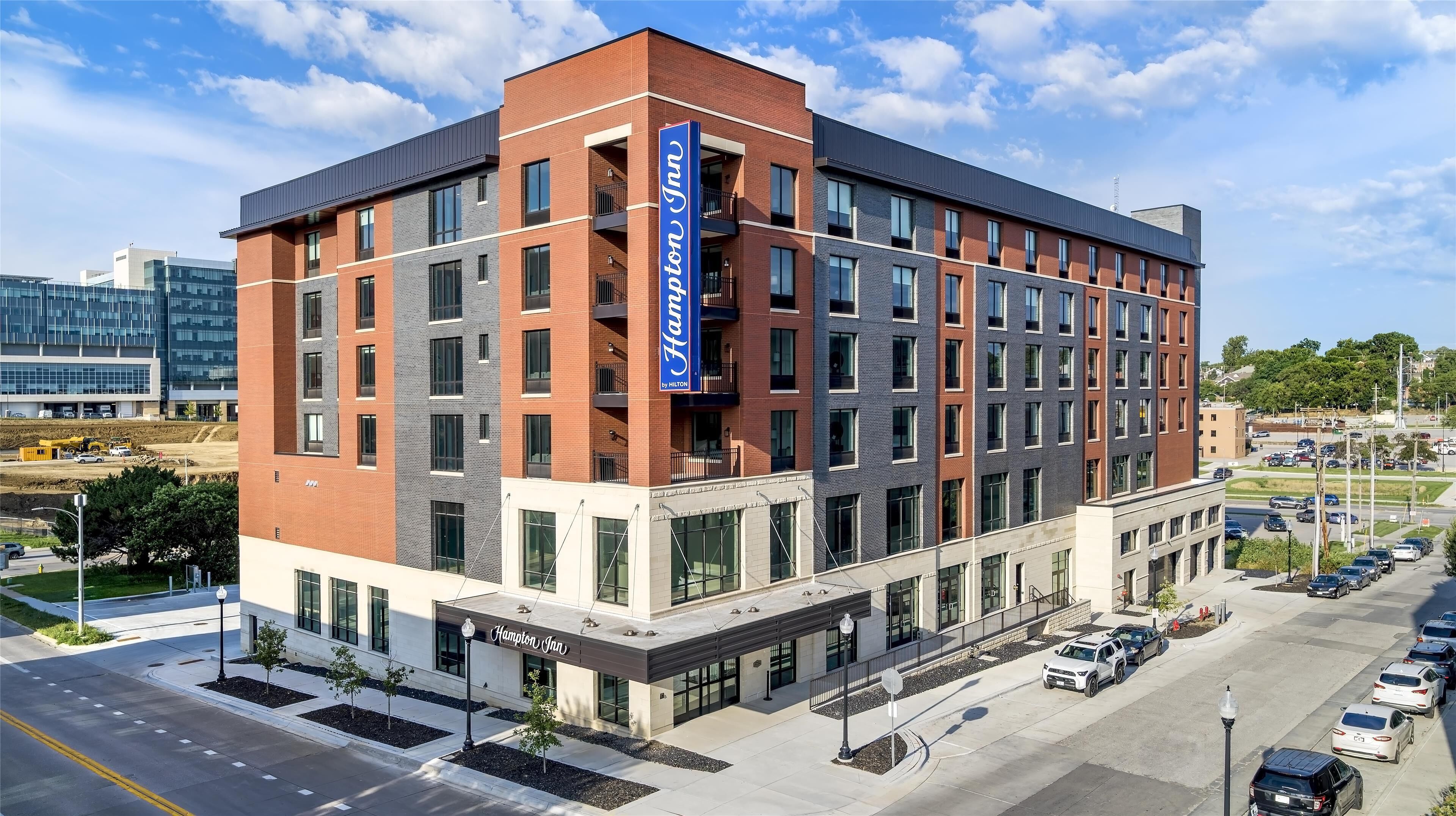 Hampton Inn & Suites Omaha UN Medical Center Area Hampton Inn & Suites Omaha UN Medical Center Area