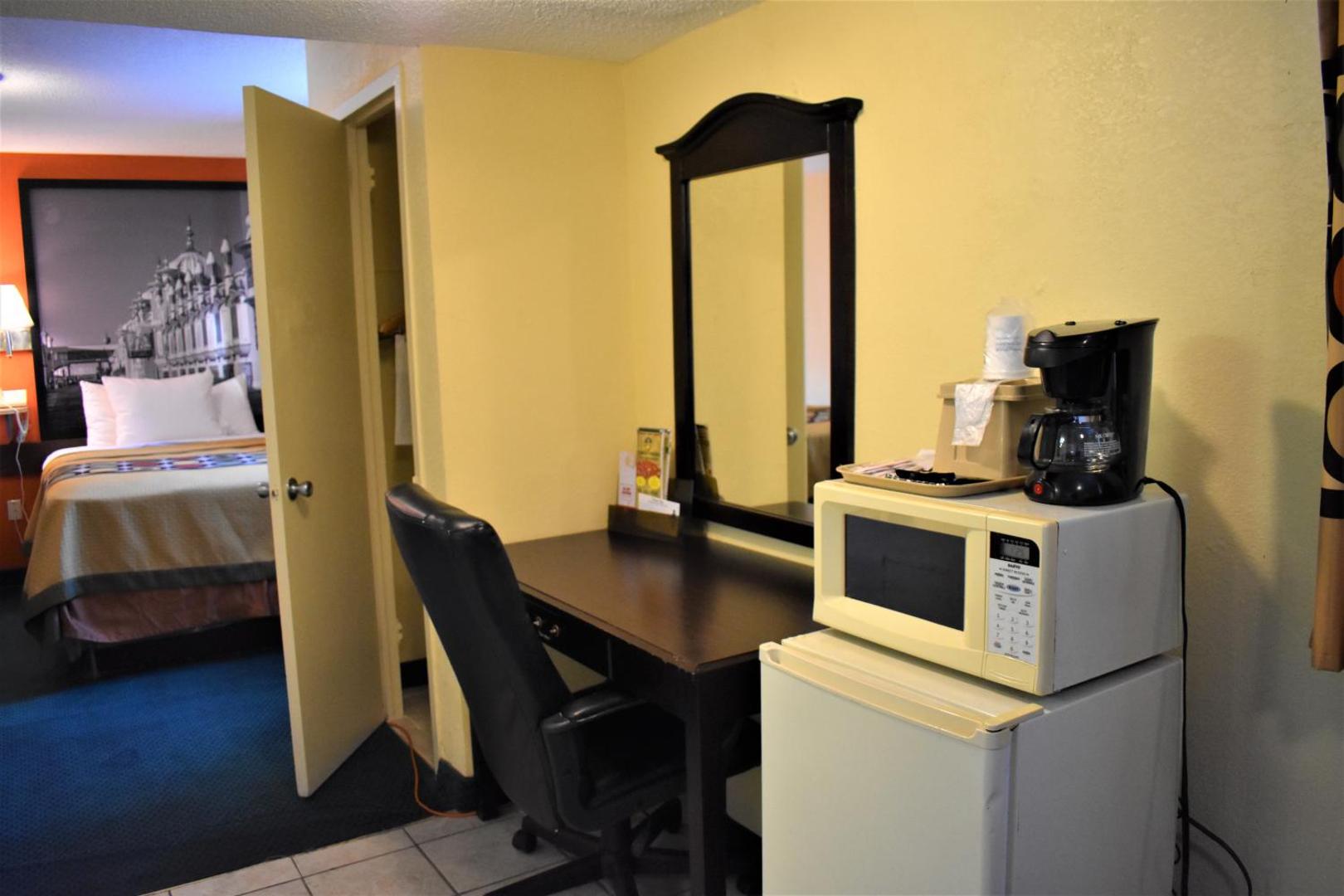 Super 8 by Wyndham Atlantic City Super 8 by Wyndham Atlantic City