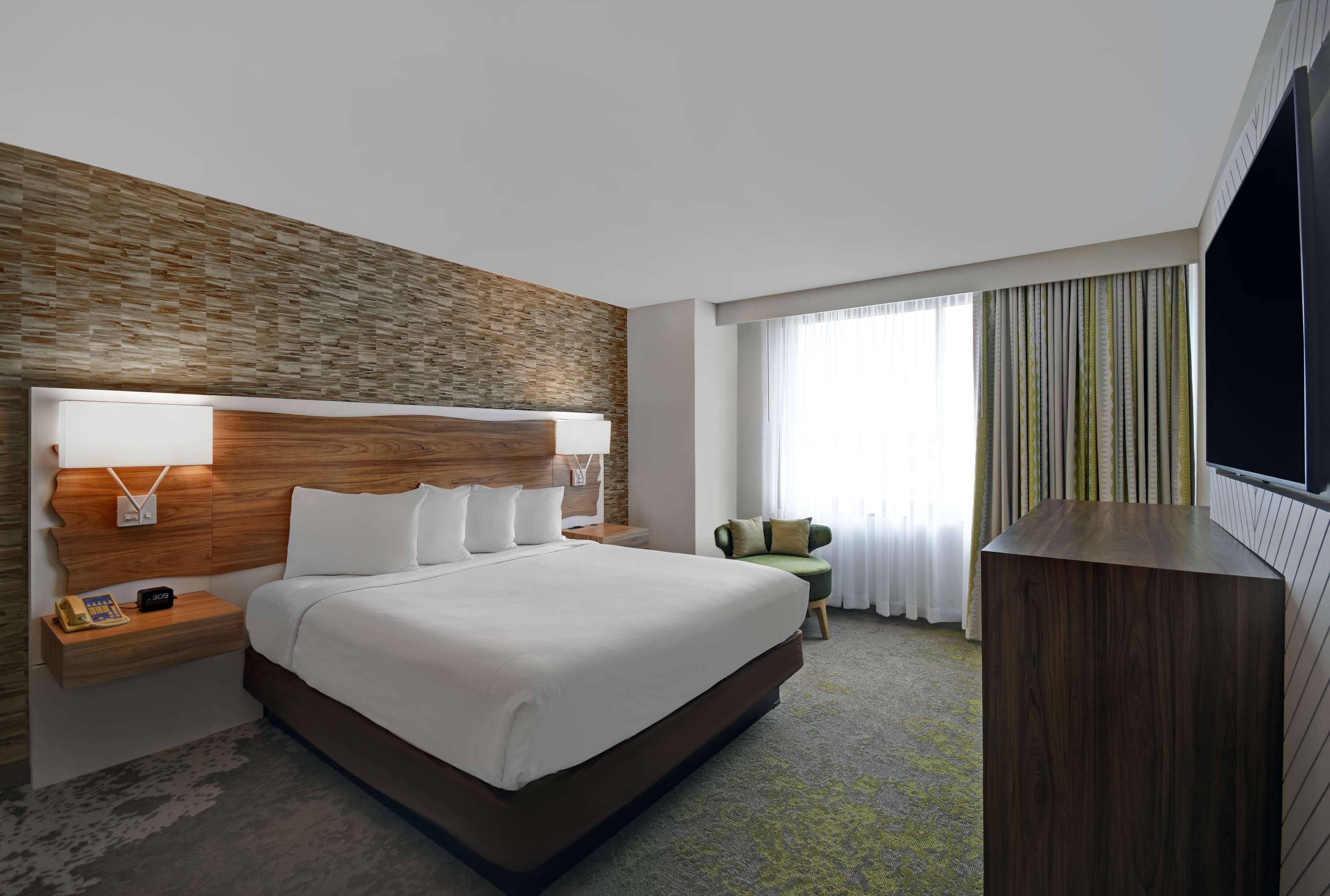 Hilton Hasbrouck Heights / Meadowlands