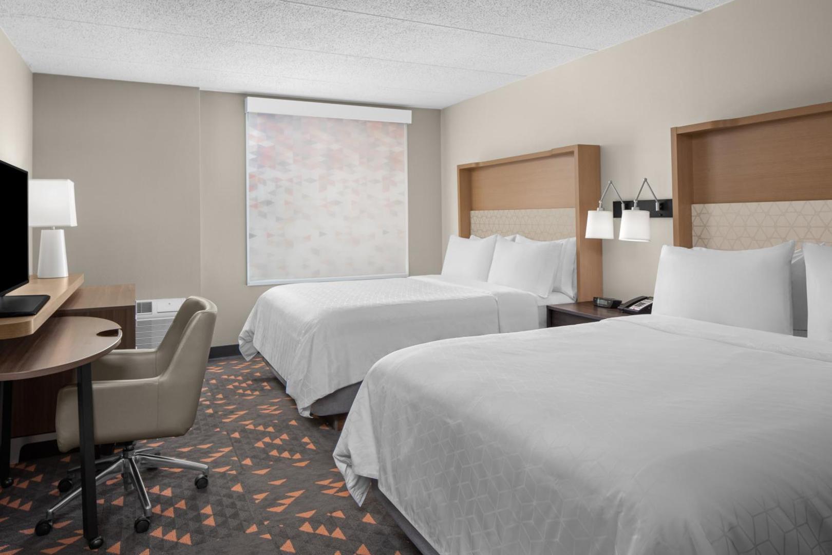Holiday Inn Hasbrouck Heights - Meadowlands Holiday Inn Hasbrouck Heights - Meadowlands