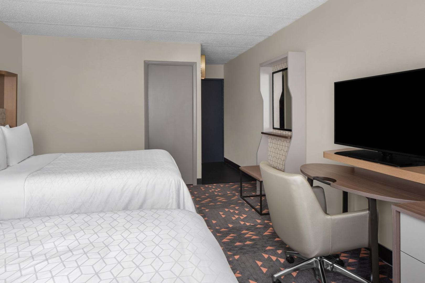 Holiday Inn Hasbrouck Heights - Meadowlands Holiday Inn Hasbrouck Heights - Meadowlands