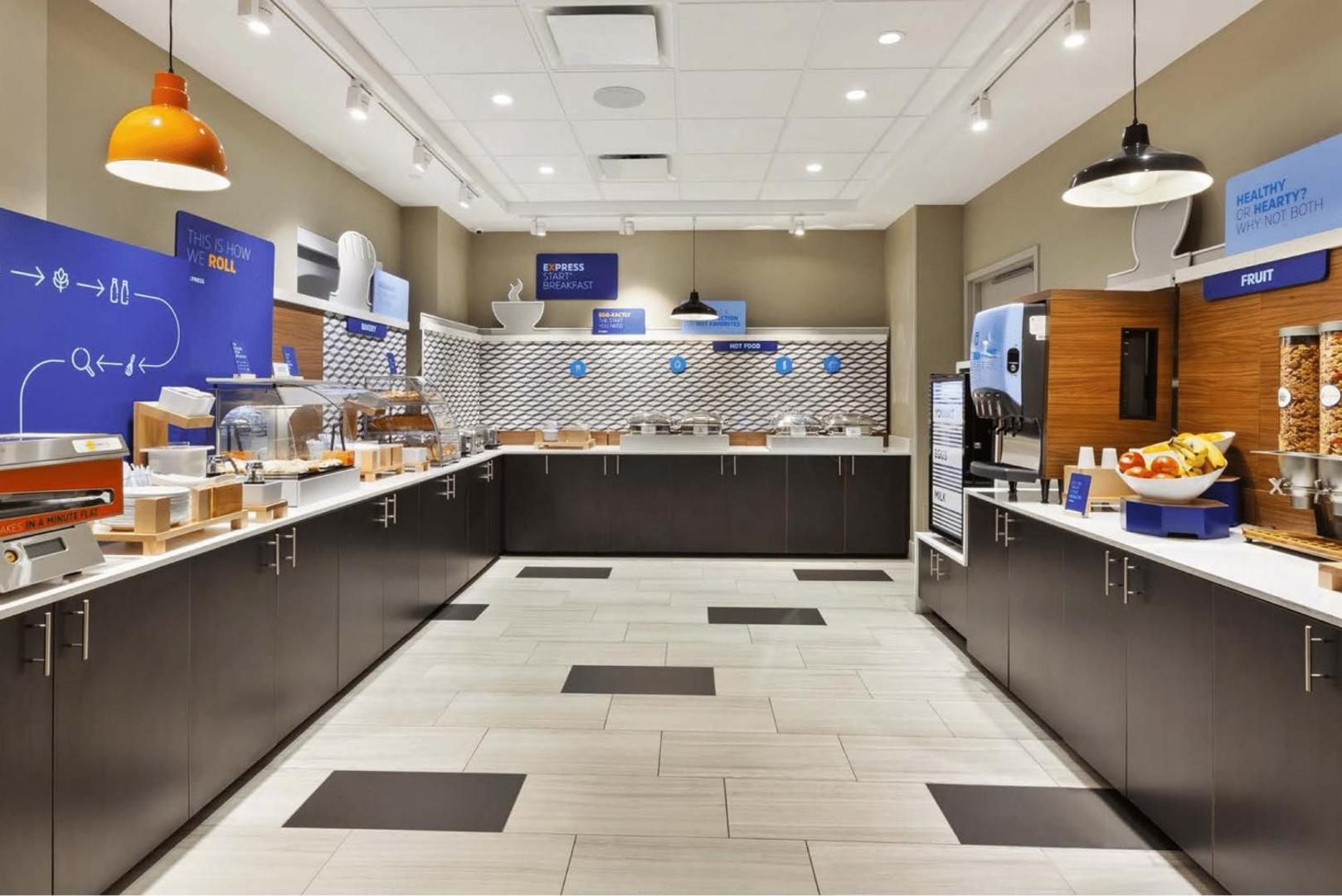 Holiday Inn Express & Suites Jersey City - Holland Tunnel Holiday Inn Express & Suites Jersey City - Holland Tunnel