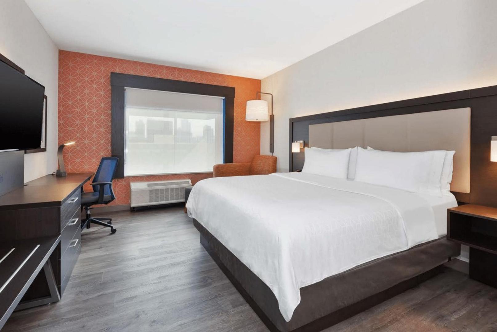 Holiday Inn Express & Suites Jersey City - Holland Tunnel Holiday Inn Express & Suites Jersey City - Holland Tunnel