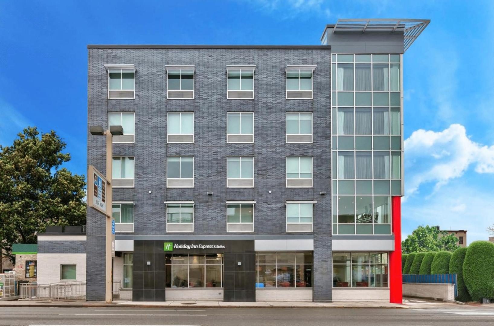 Holiday Inn Express & Suites Jersey City - Holland Tunnel Holiday Inn Express & Suites Jersey City - Holland Tunnel