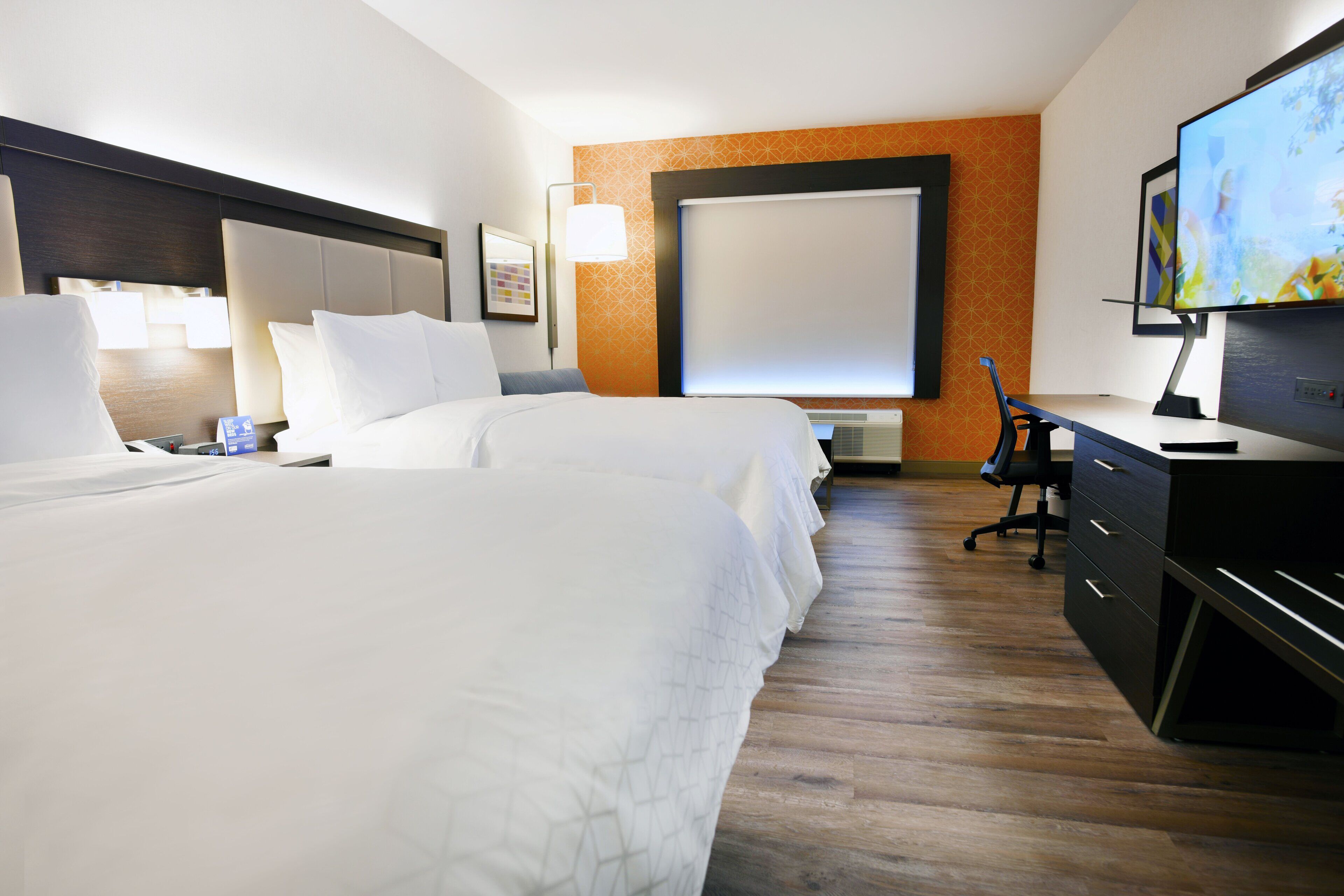 Holiday Inn Express & Suites Jersey City - Holland Tunnel Holiday Inn Express & Suites Jersey City - Holland Tunnel