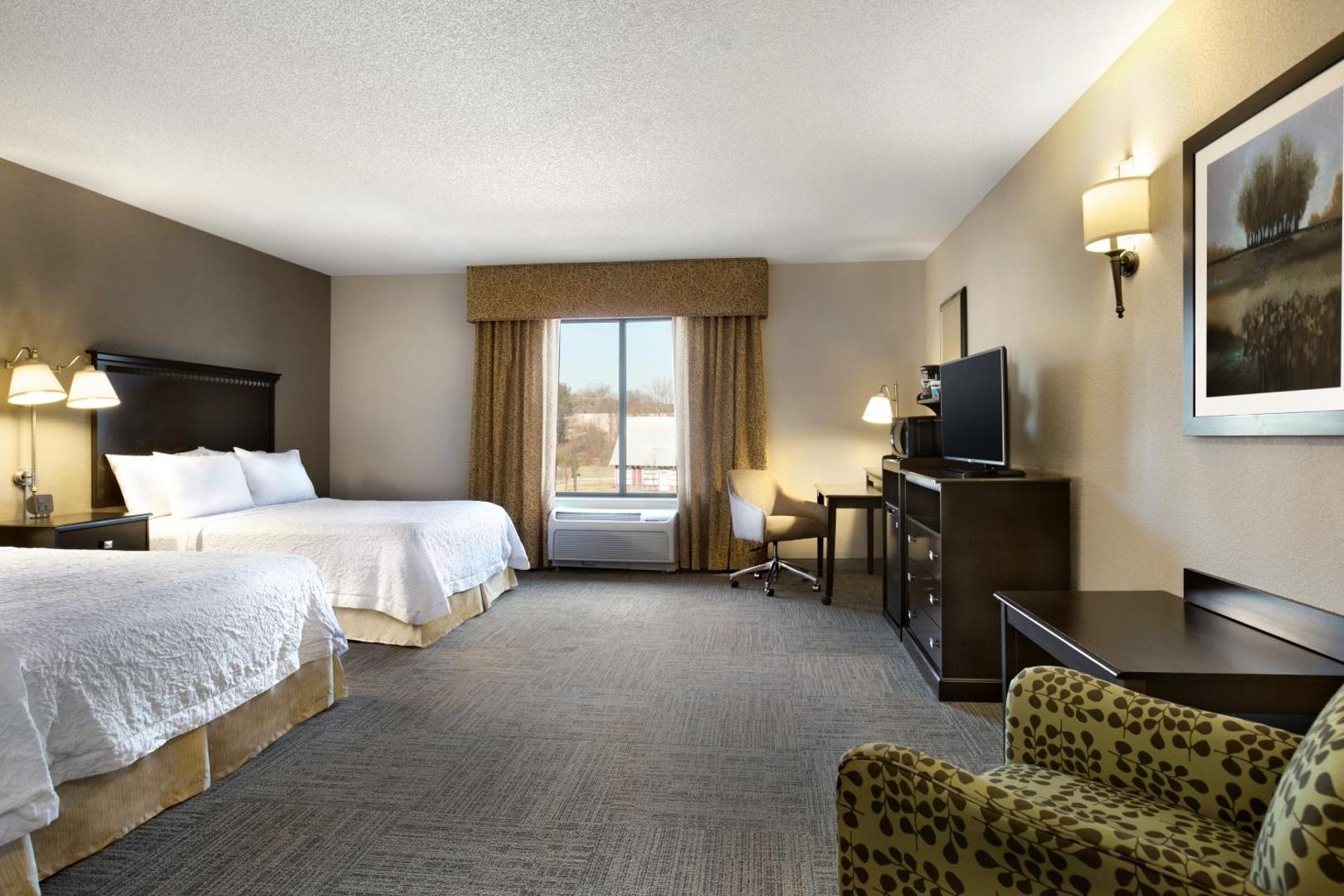 Hampton Inn & Suites Mahwah Hampton Inn & Suites Mahwah