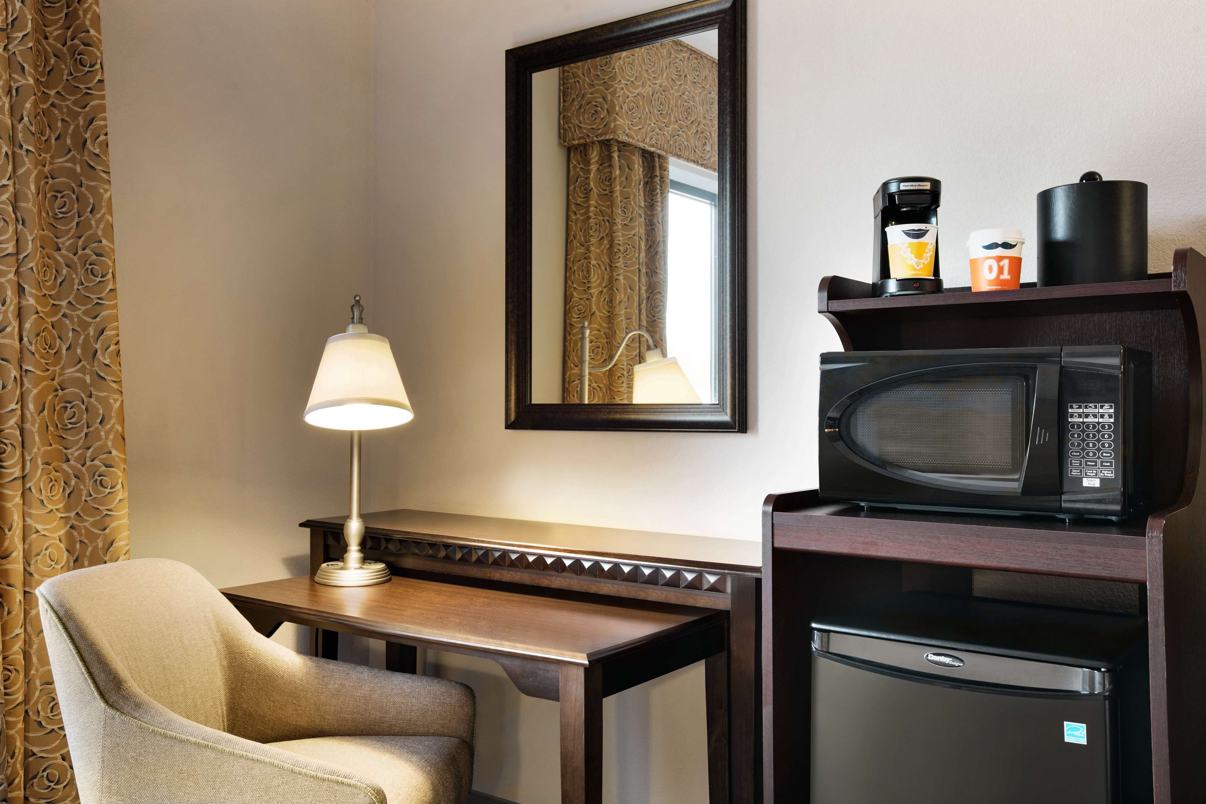 Hampton Inn & Suites Mahwah Hampton Inn & Suites Mahwah