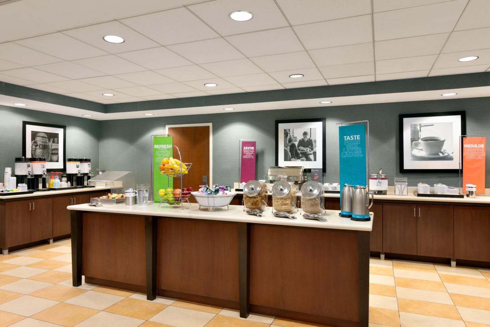 Hampton Inn & Suites Mahwah Hampton Inn & Suites Mahwah