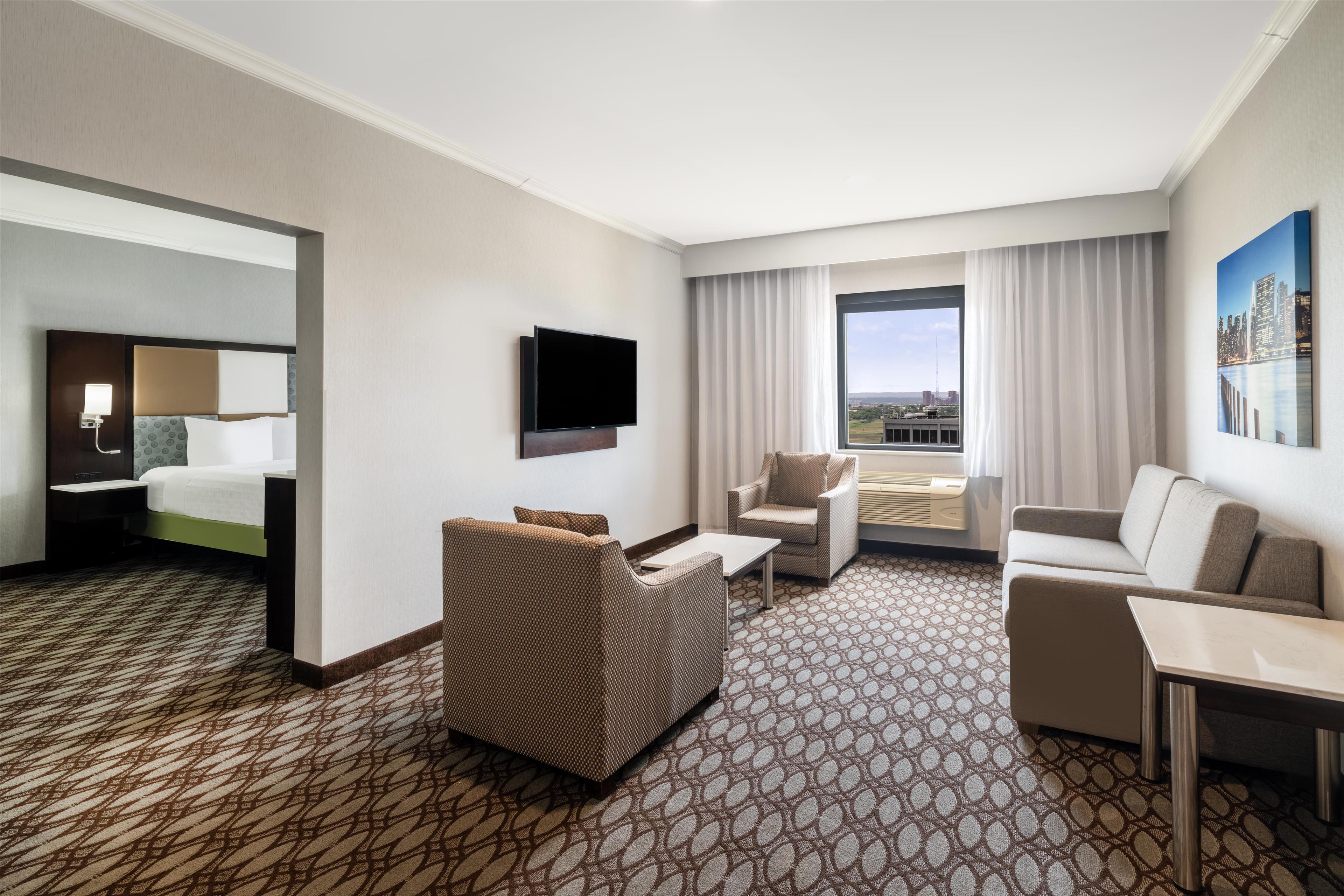 Best Western Premier NYC Gateway Hotel