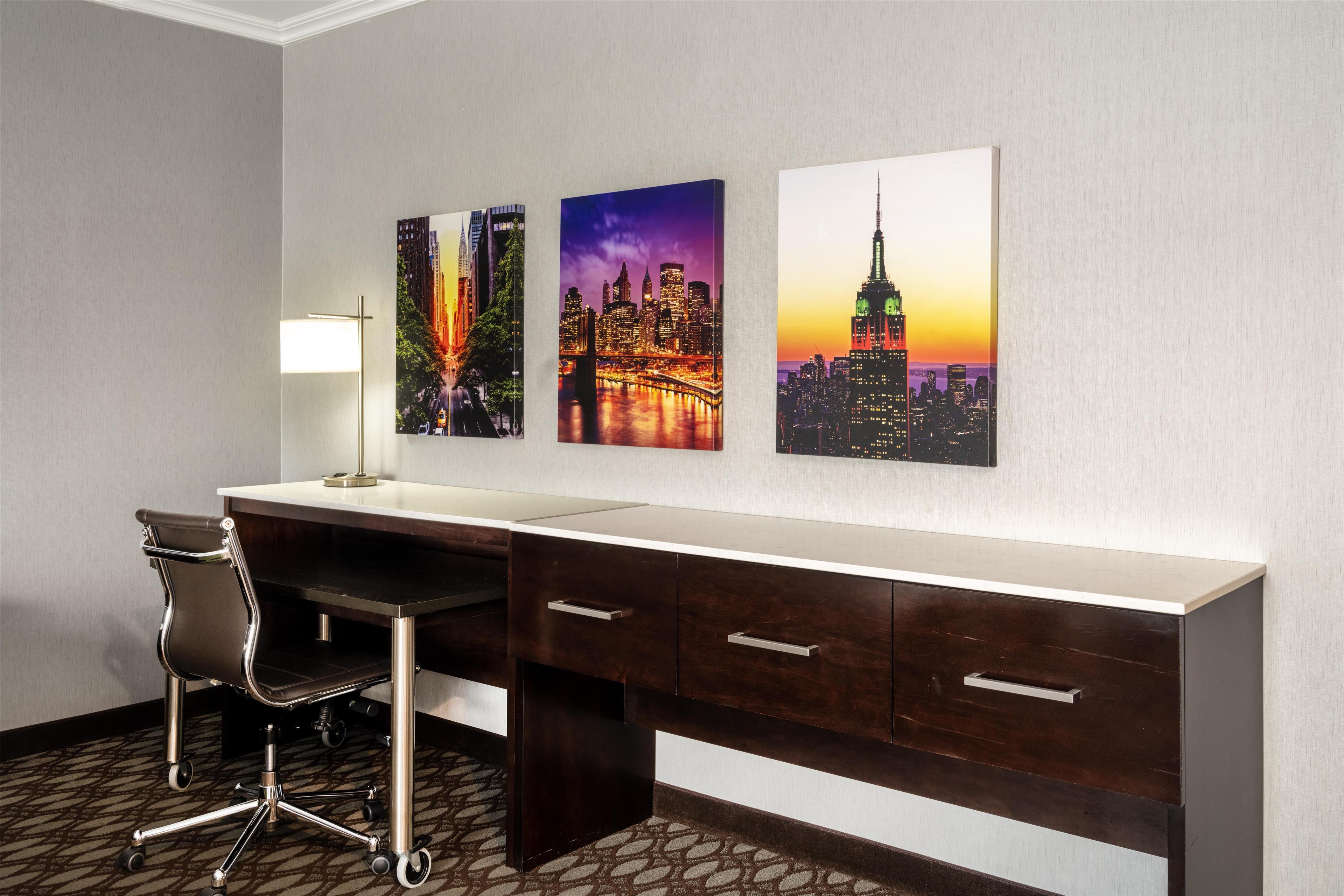 Best Western Premier NYC Gateway Hotel