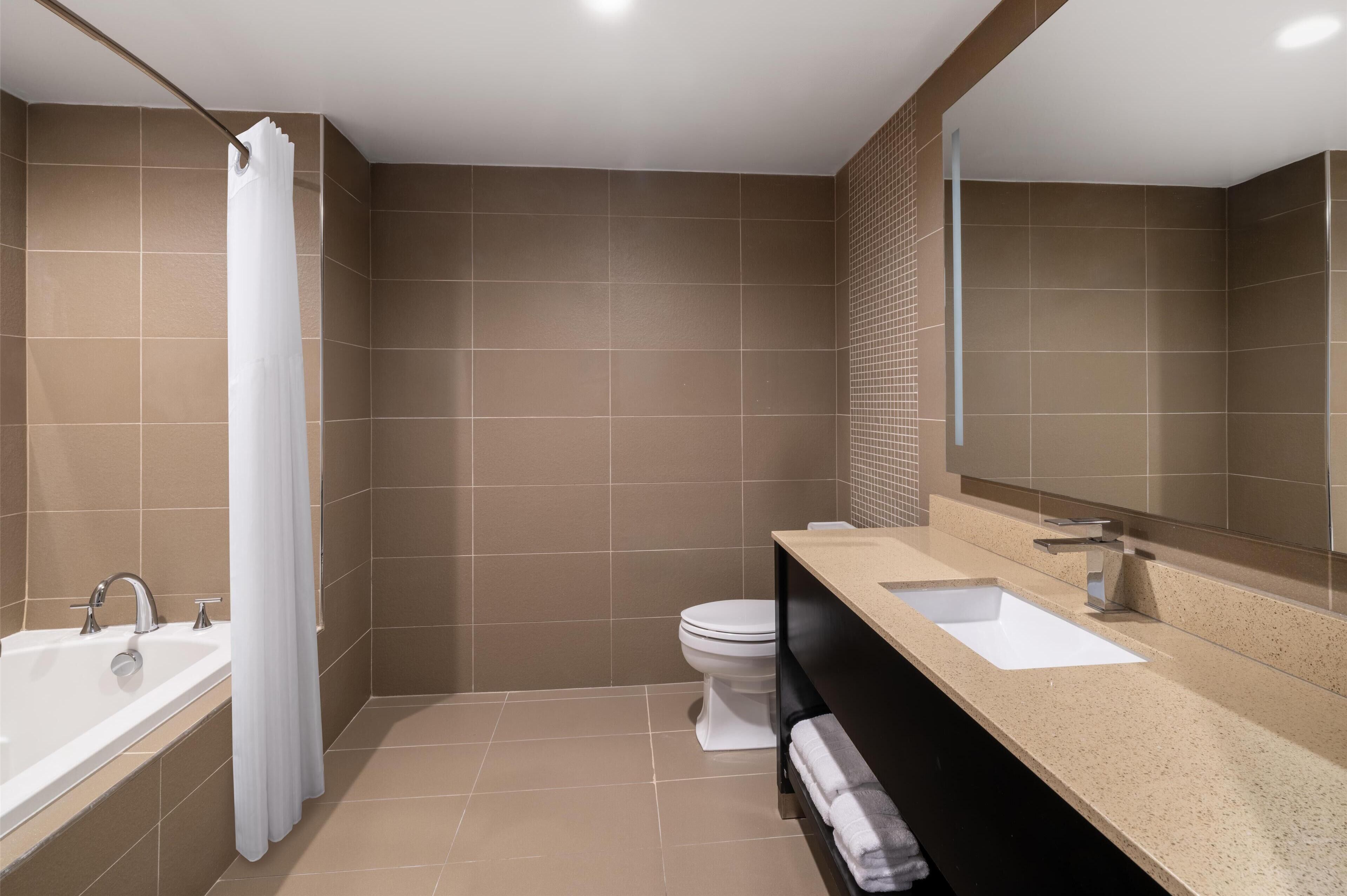 Best Western Premier NYC Gateway Hotel