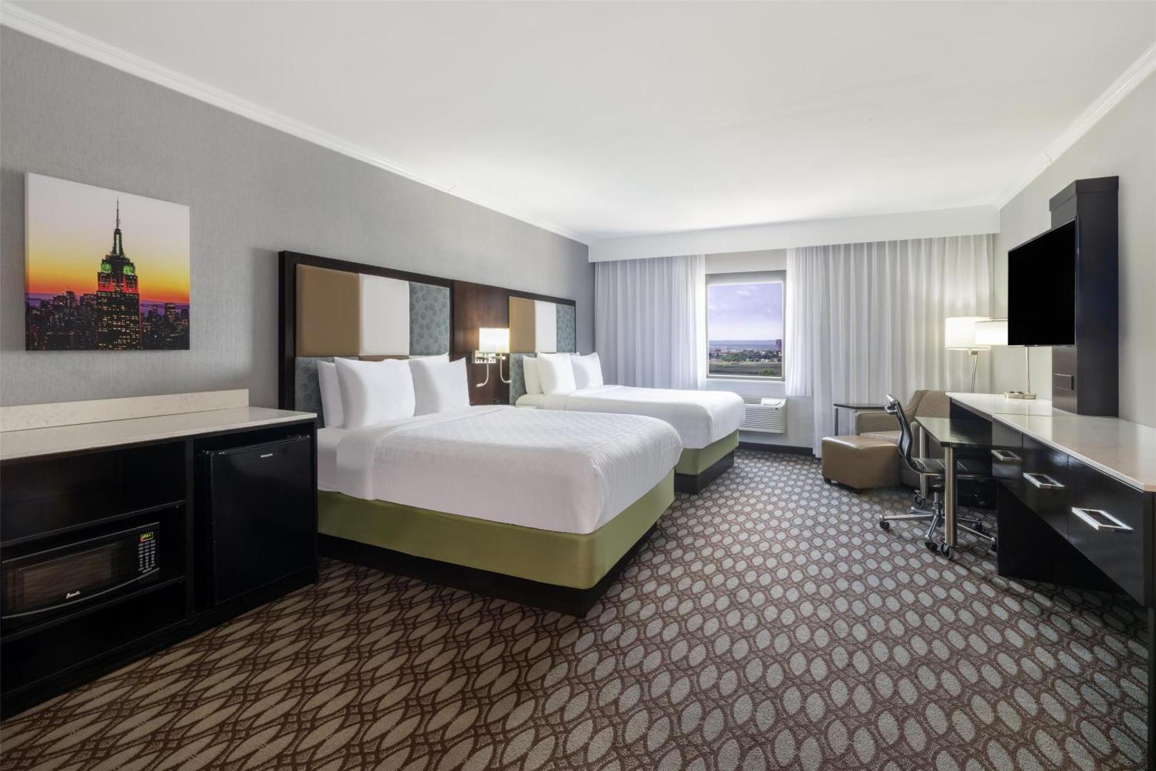 Best Western Premier NYC Gateway Hotel