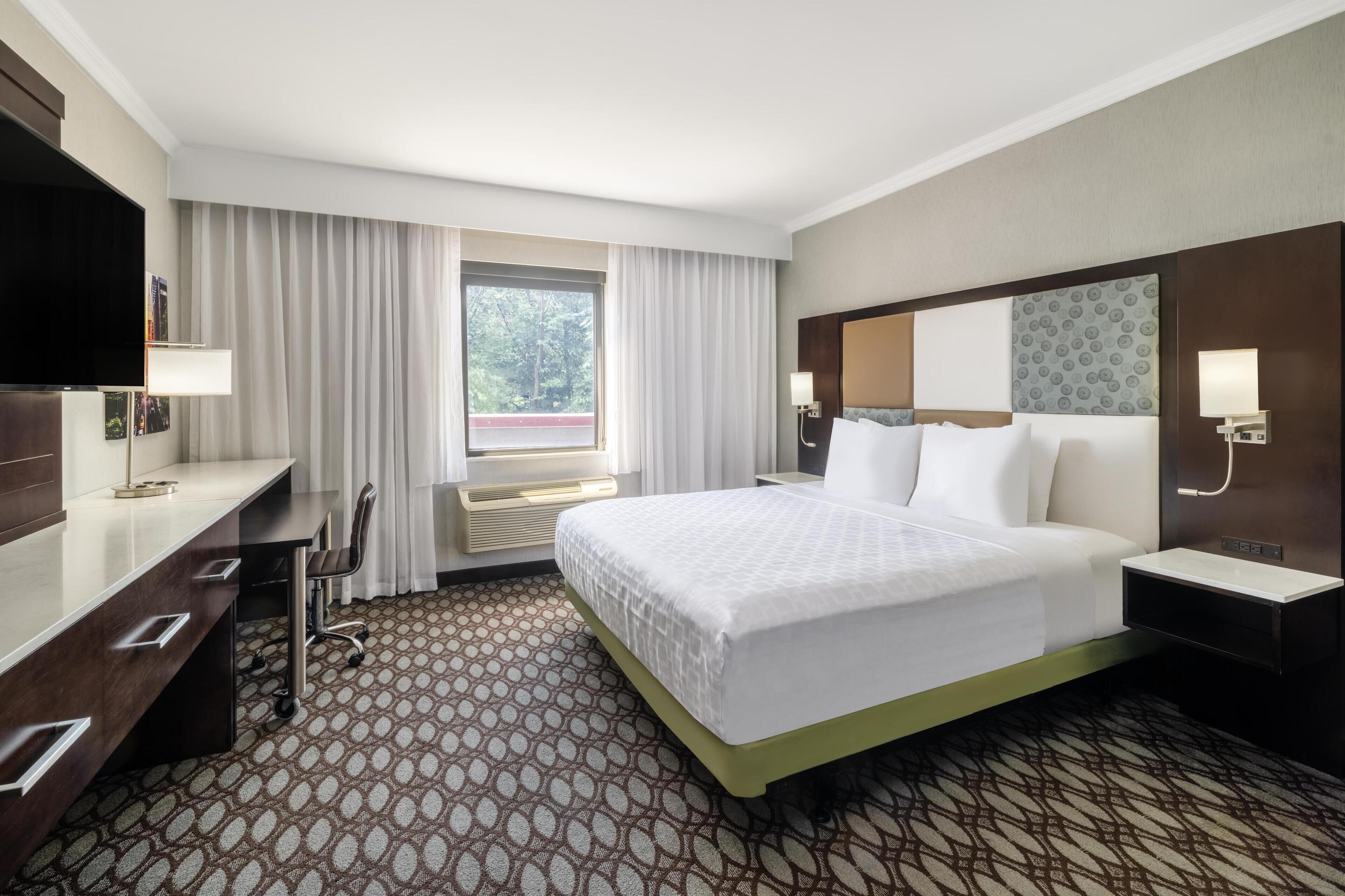 Best Western Premier NYC Gateway Hotel