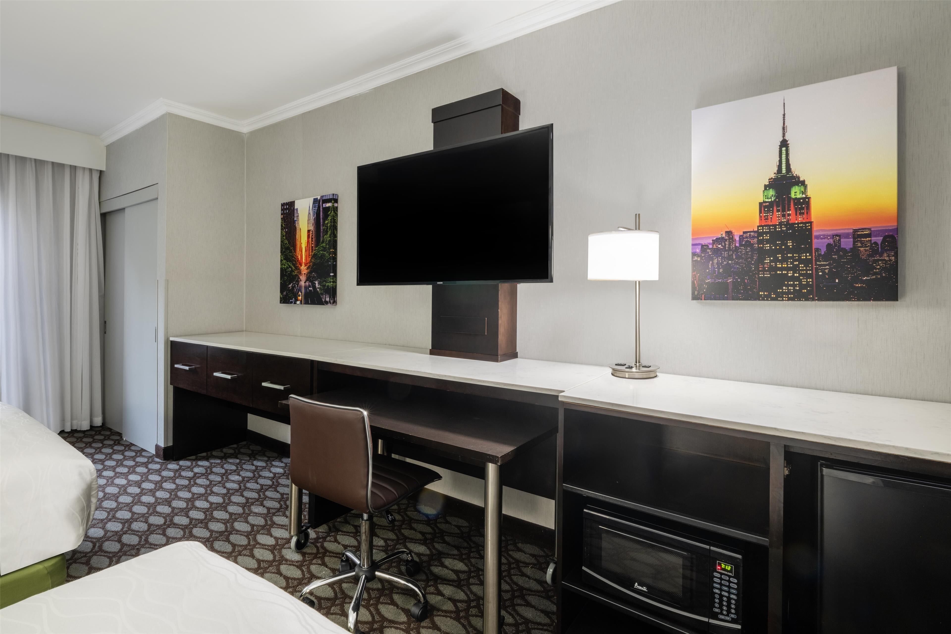 Best Western Premier NYC Gateway Hotel