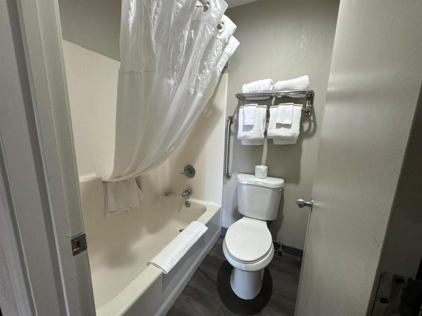 SureStay Plus by Best Western Alamogordo White Sands SureStay Plus by Best Western Alamogordo White Sands