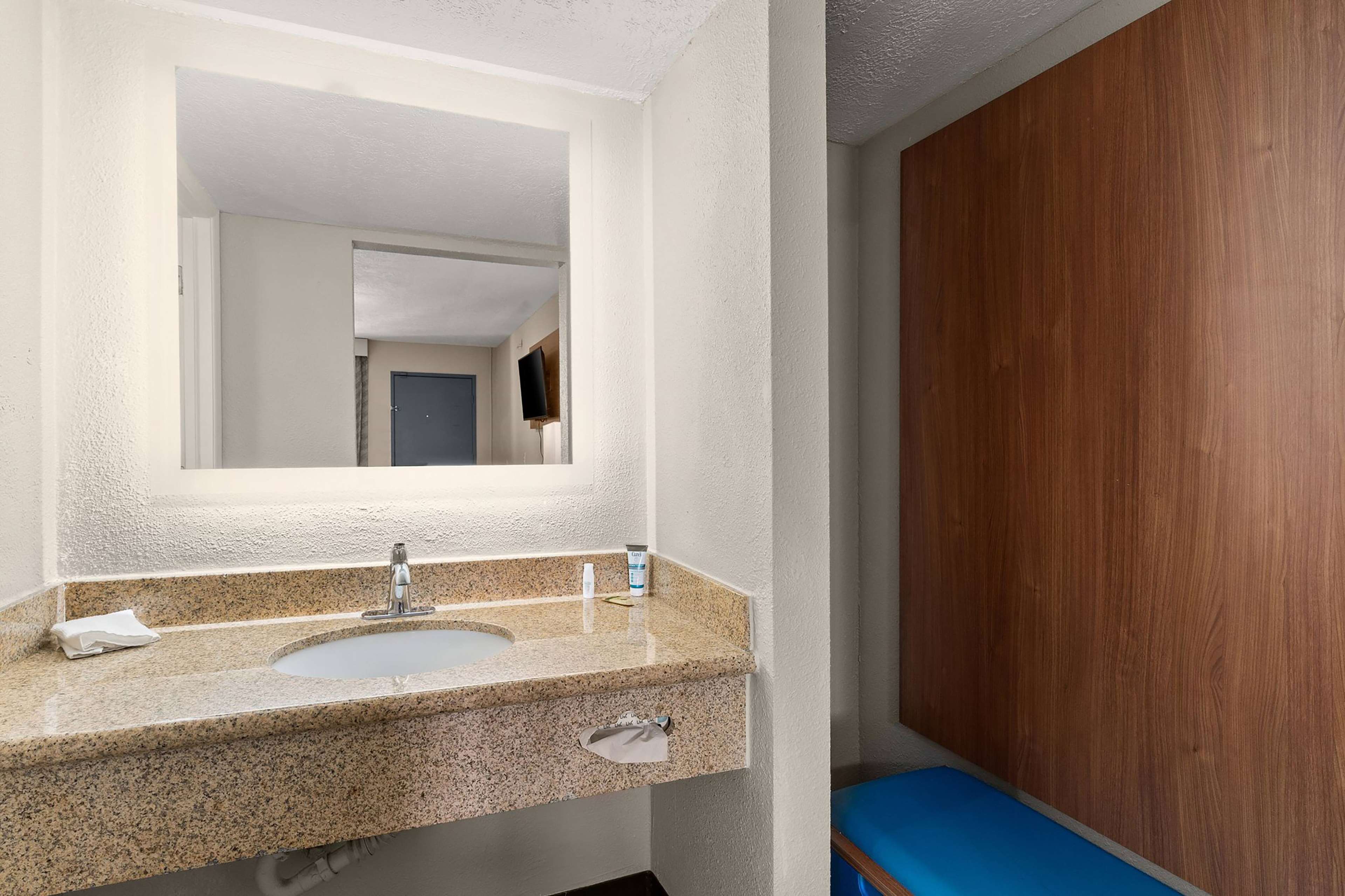 Days Inn by Wyndham Albuquerque Northeast Days Inn by Wyndham Albuquerque Northeast