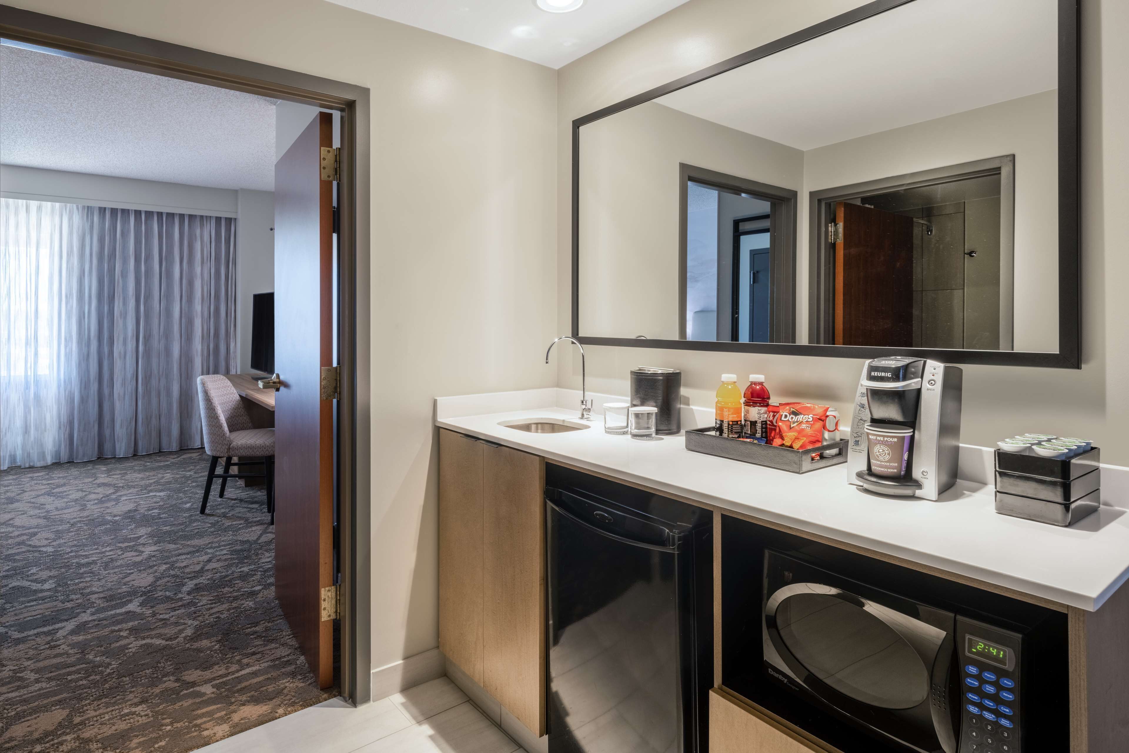 Embassy Suites Albuquerque - Hotel & Spa Embassy Suites Albuquerque - Hotel & Spa